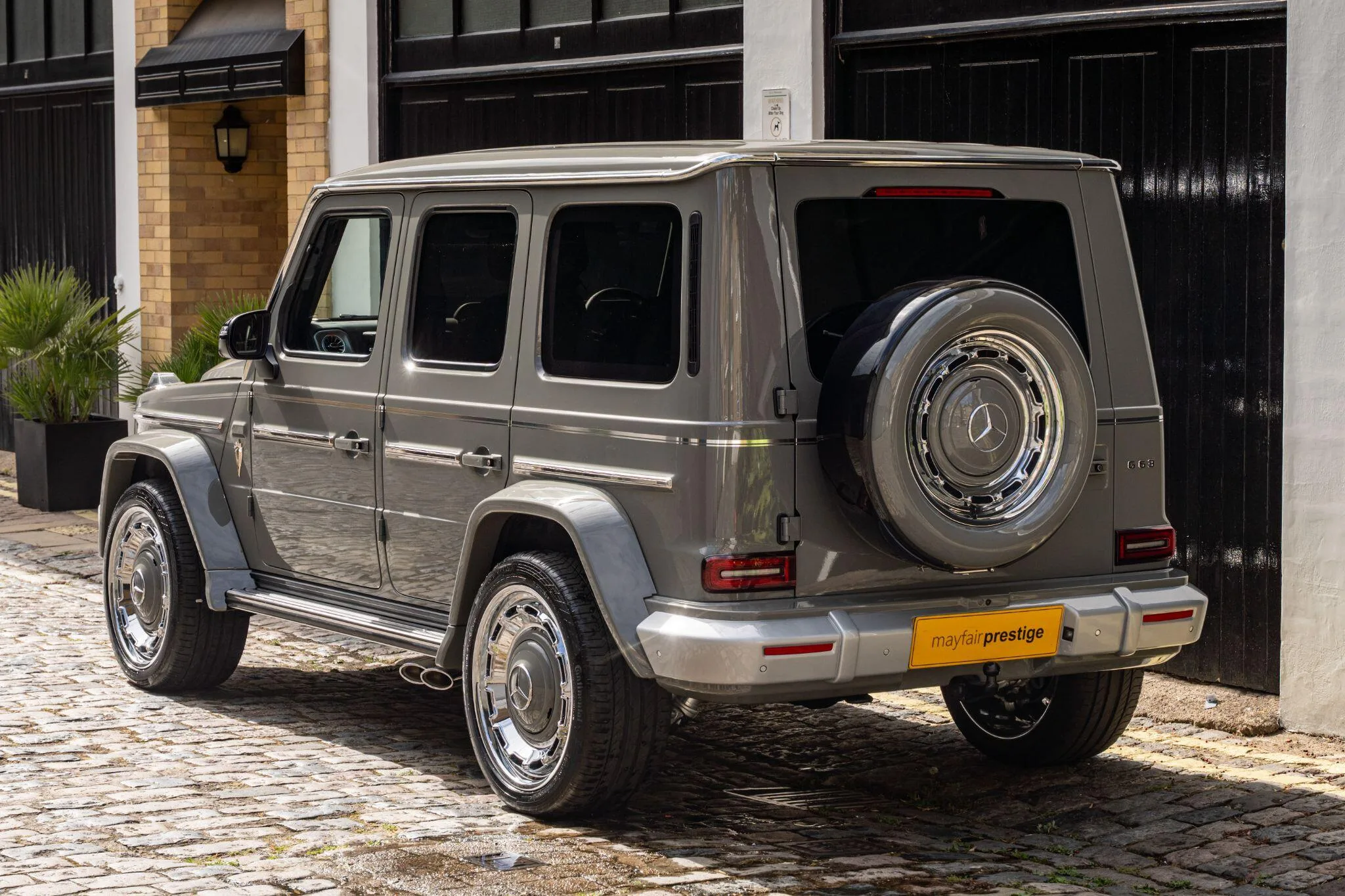 2026 Mercedes-AMG G 63 Vintage by Carlex Design, 4/30