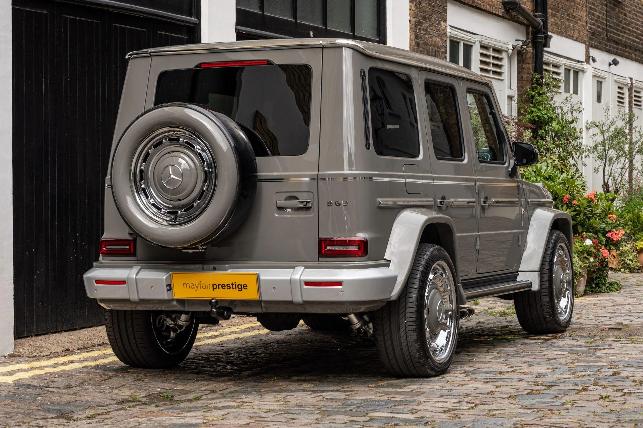 2026 Mercedes-AMG G 63 Vintage by Carlex Design, 16/30