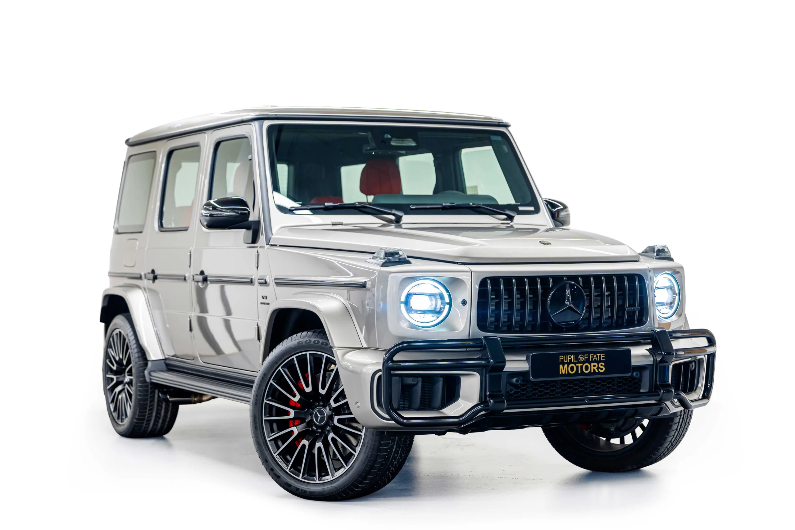 2026 Mercedes-AMG G 63 proposée par un concessionnaire spécialisé à Dubaï, Émirats arabes unis, photo principale