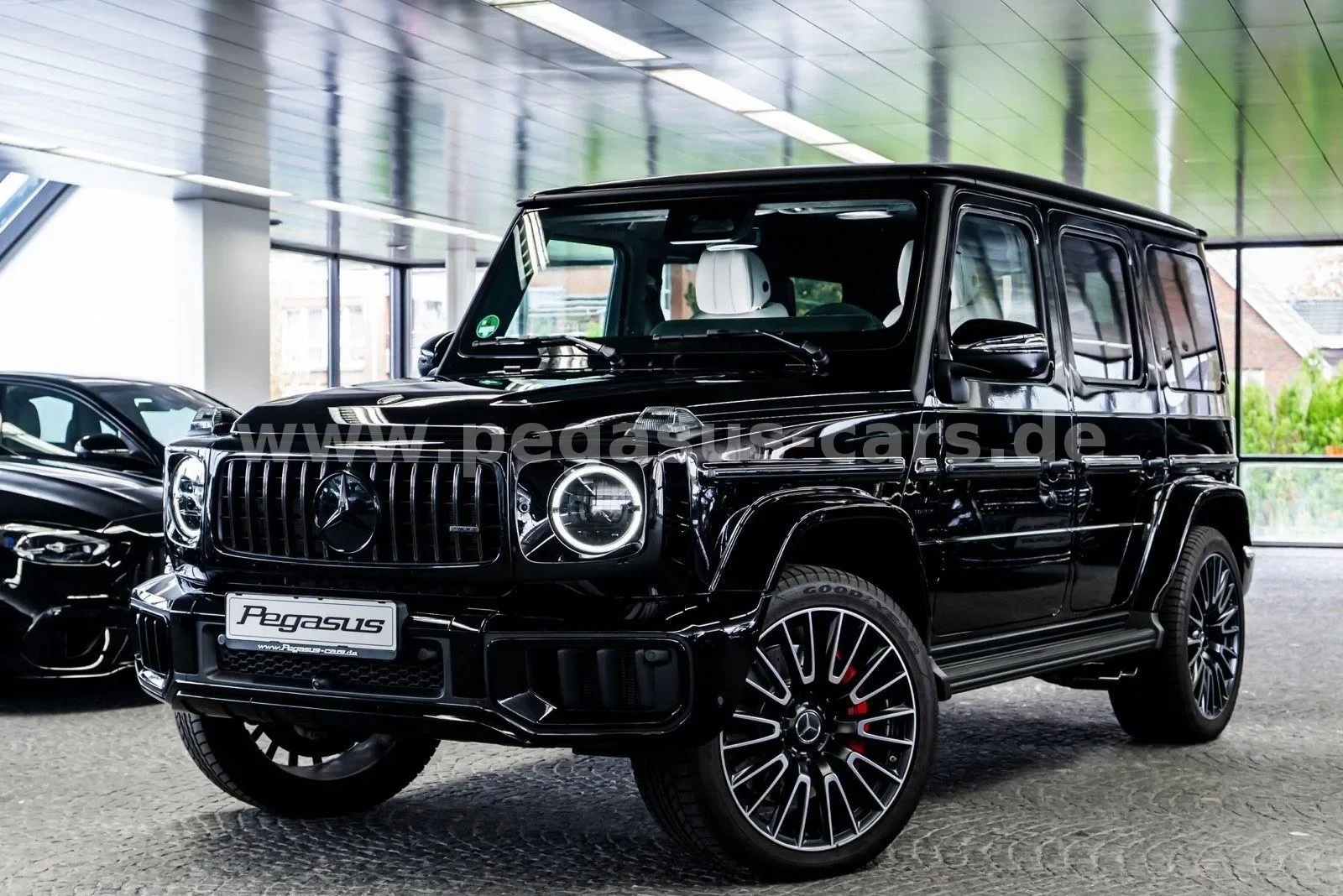 2026 Mercedes-AMG G 63 Superior Line angeboten von einem Fachhändler in Mönchengladbach, Deutschland, Hauptfoto