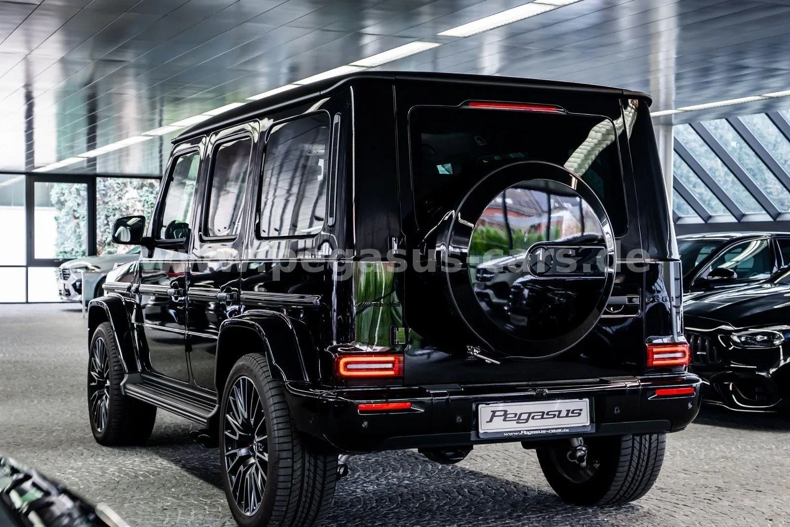 2026 Mercedes-AMG G 63 Superior Line, 11/30