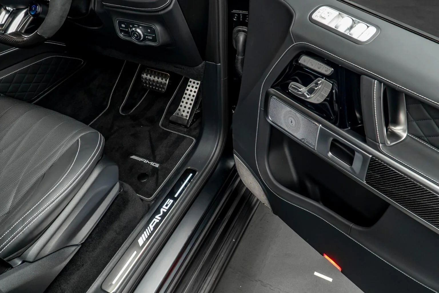 2026 Mercedes-AMG G 63 Magno Edition, 29/30