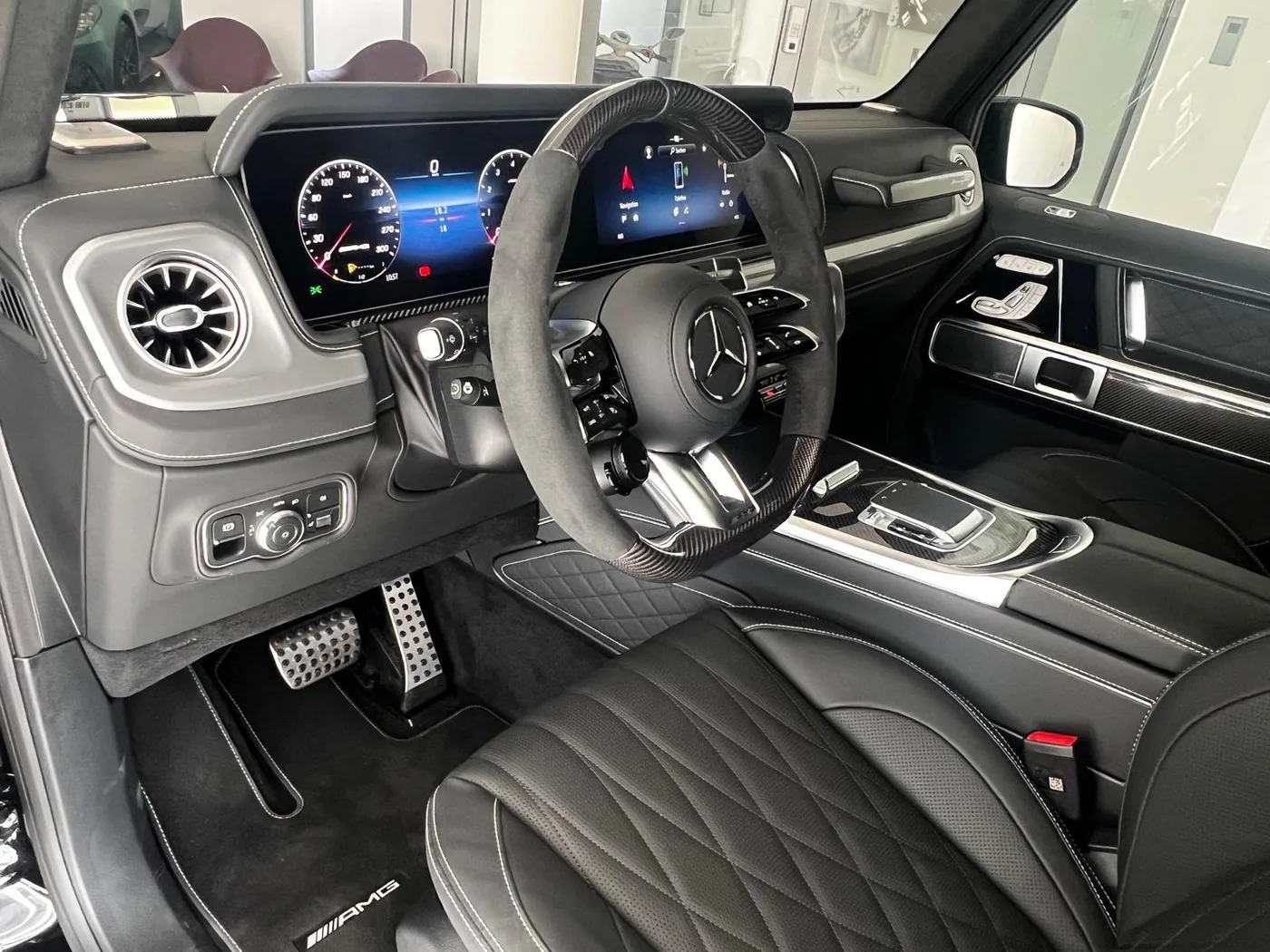 2026 Mercedes-AMG G 63 Facelift proposée par un concessionnaire spécialisé à Haar, Allemagne, photo 11 sur 22