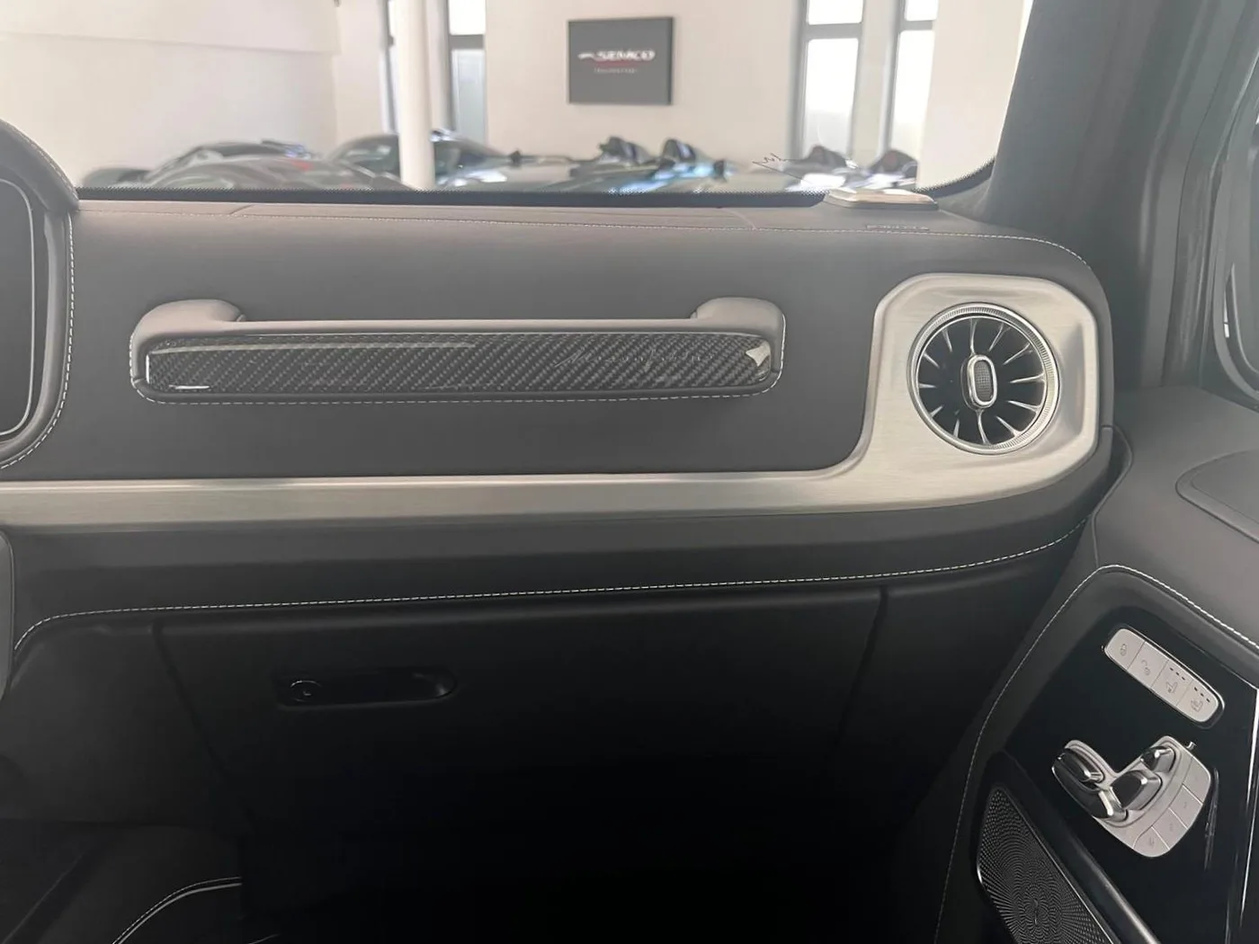2026 Mercedes-AMG G 63 Facelift proposée par un concessionnaire spécialisé à Haar, Allemagne, photo 15 sur 22
