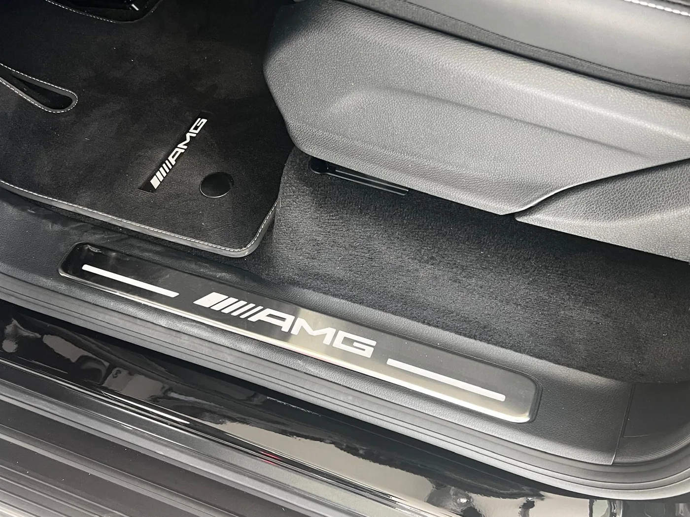 2026 Mercedes-AMG G 63 Facelift proposée par un concessionnaire spécialisé à Haar, Allemagne, photo 19 sur 22