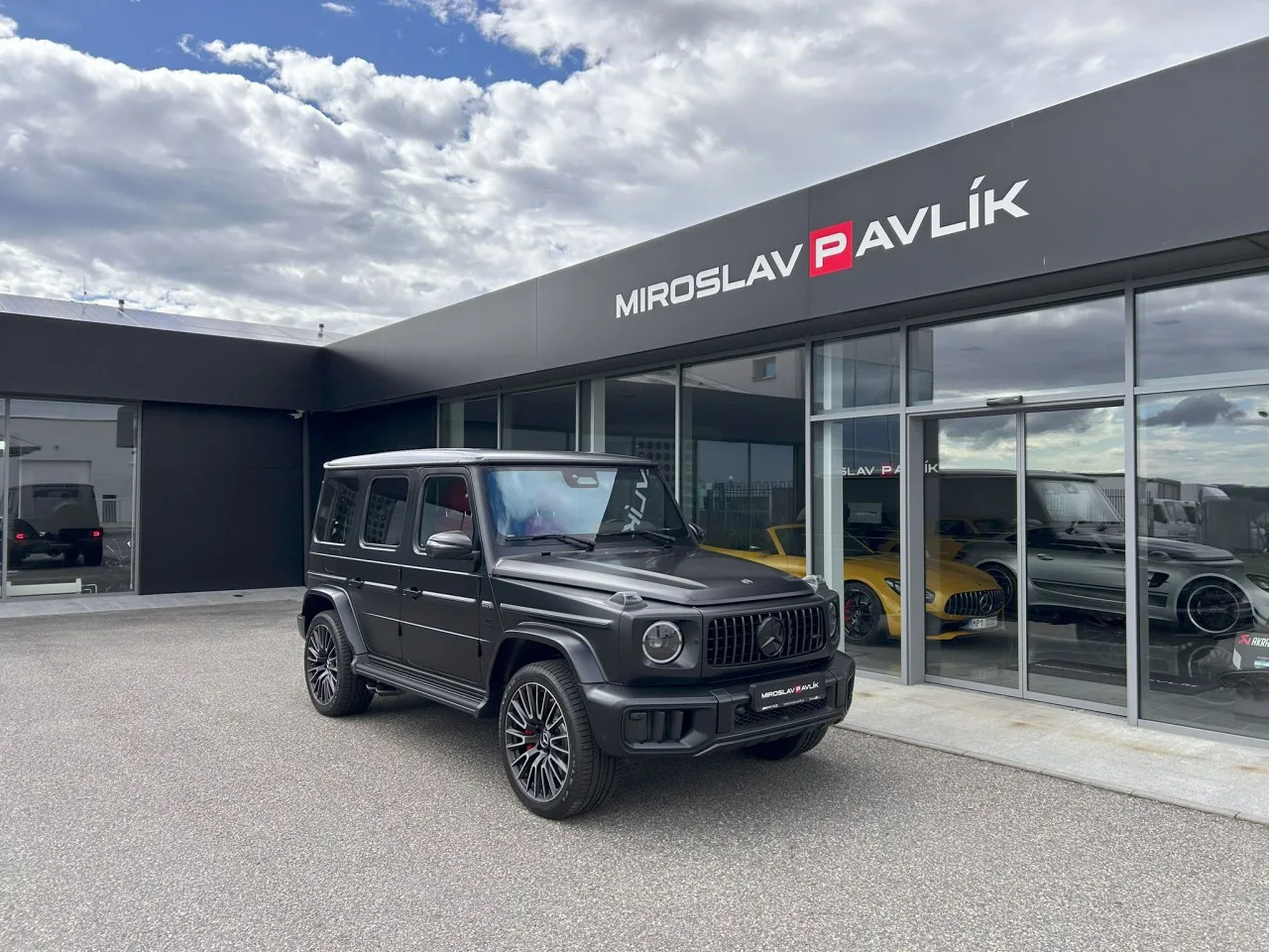 2026 Mercedes-AMG G 63 Superior, 22-inch package angeboten von einem Fachhändler in Písek, Tschechien, Hauptfoto