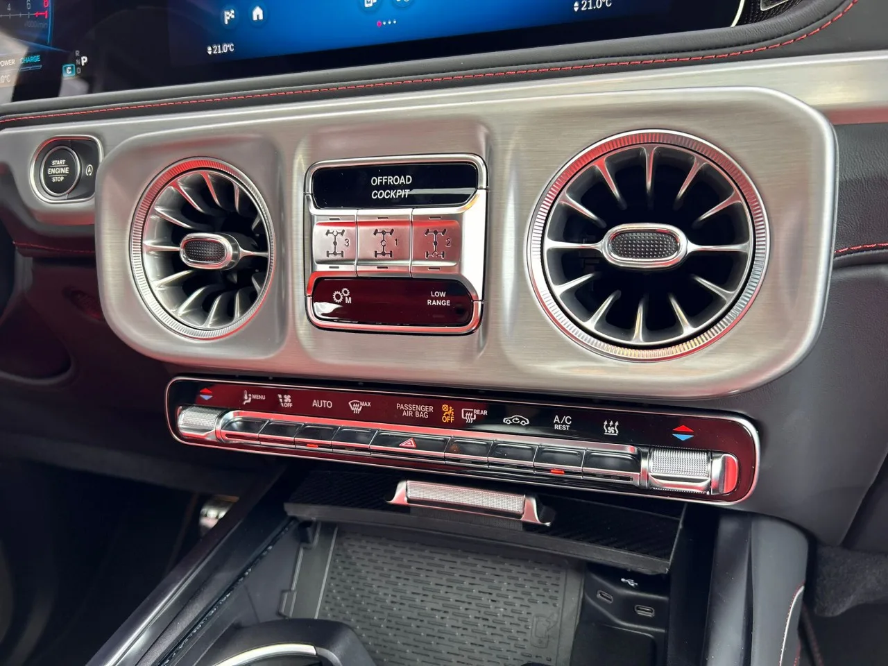 2026 Mercedes-AMG G 63 Superior, 22-inch package offered by a specialist dealer in Písek, Czechia, photo 14 of 16