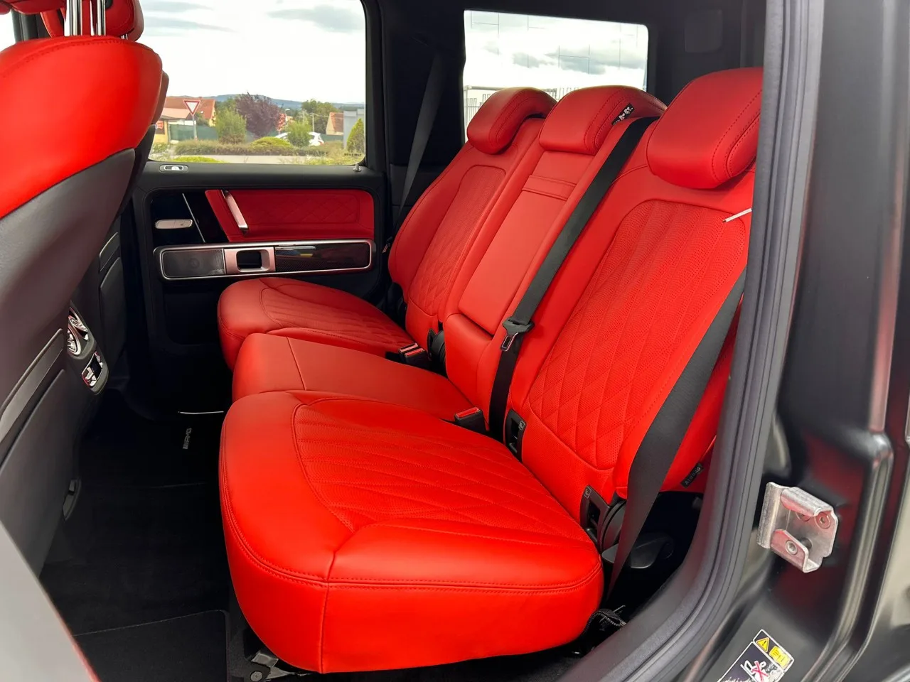2026 Mercedes-AMG G 63 Superior, 22-inch package offered by a specialist dealer in Písek, Czechia, photo 16 of 16