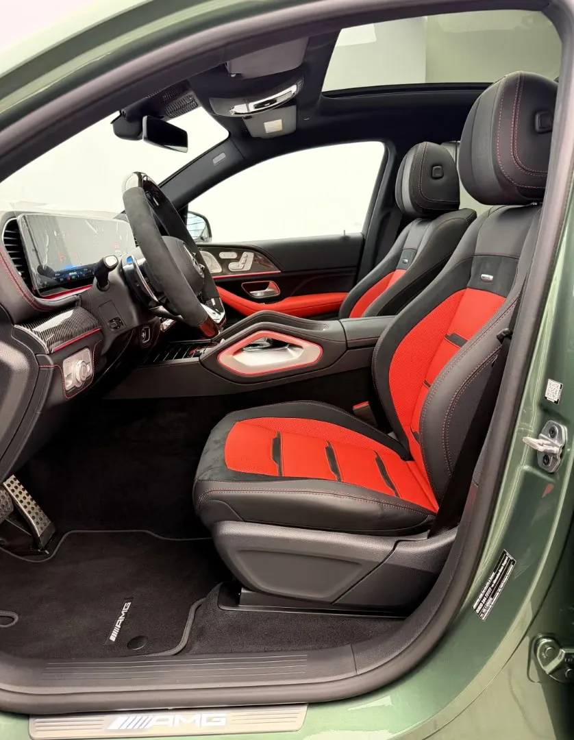 2026 Mercedes-AMG GLE 53 Coupé Hybrid 4MATIC+, 16/30