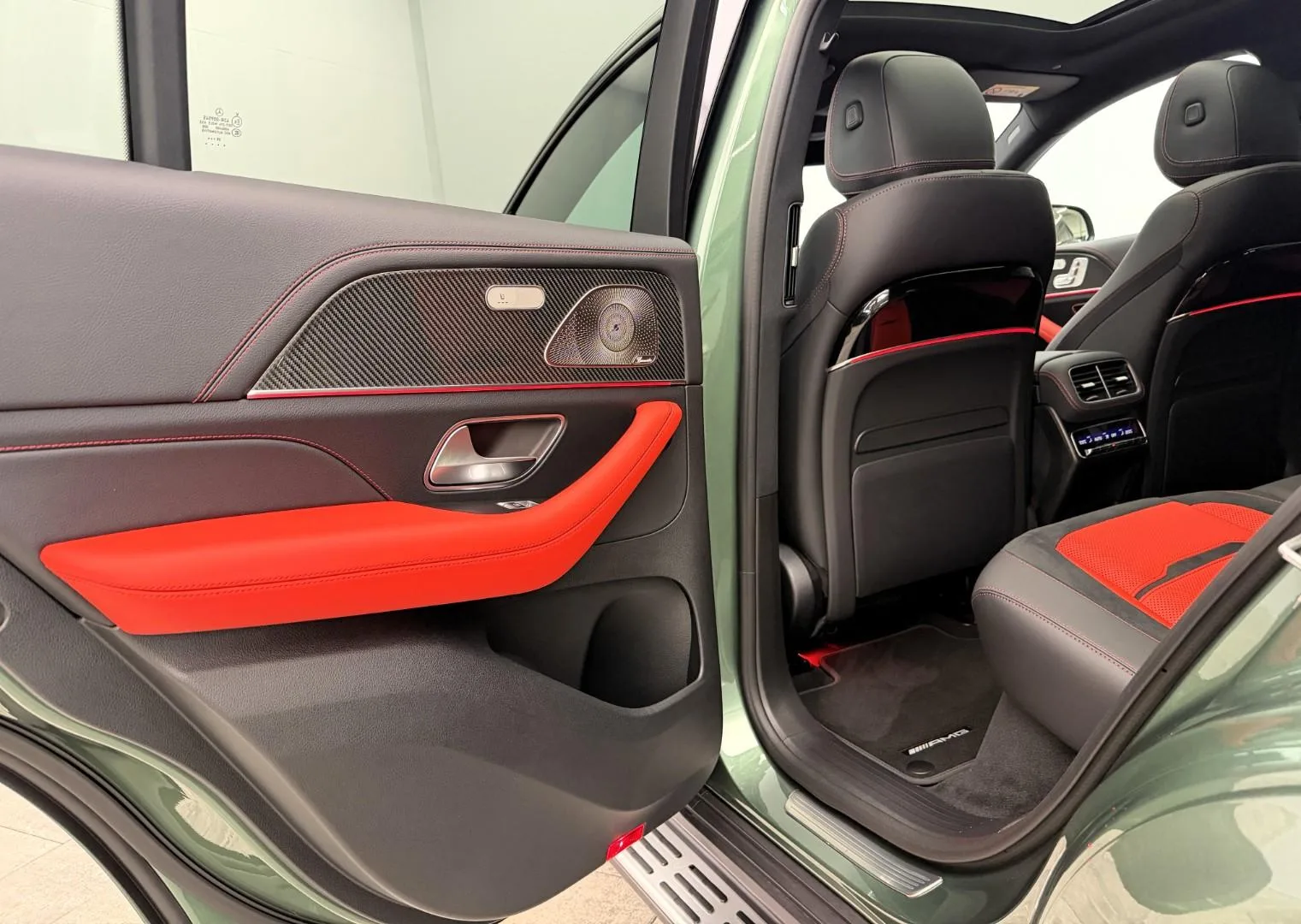 2026 Mercedes-AMG GLE 53 Coupé Hybrid 4MATIC+, 25/30