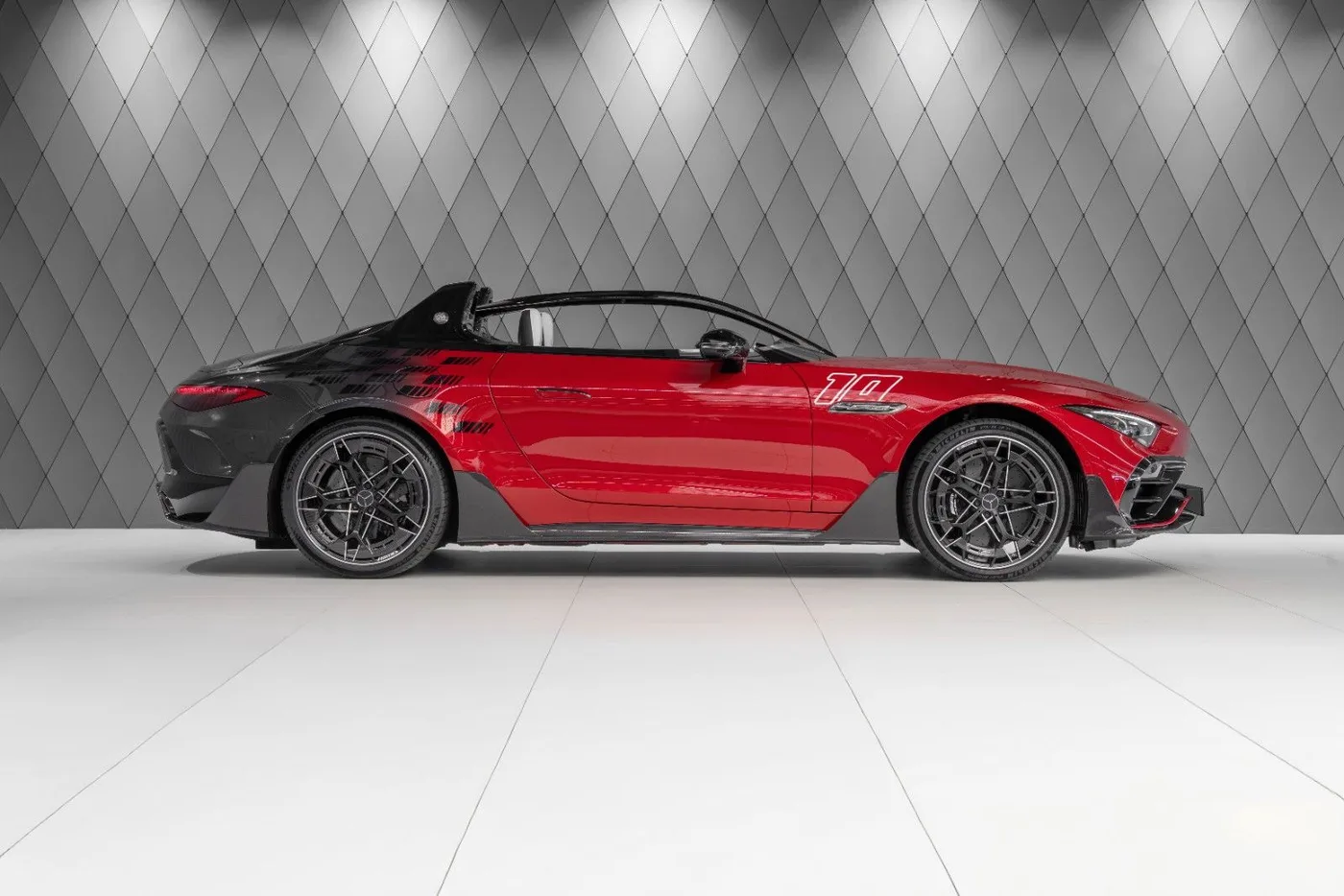 2026 Mercedes-AMG PureSpeed angeboten von einem Supersportwagenhändler in Schenefeld, Deutschland, Foto 3 von 25