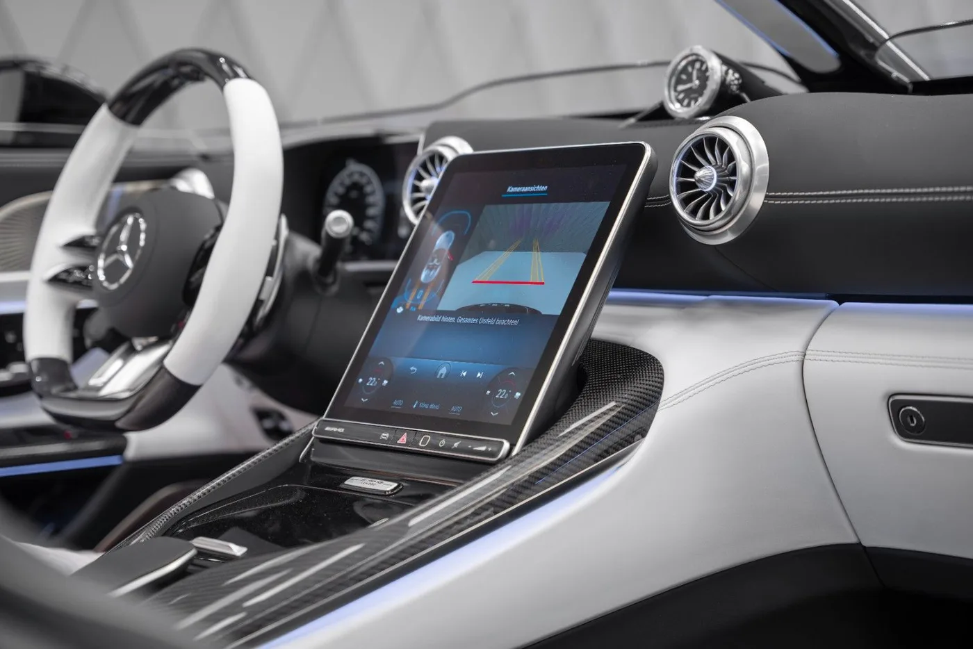 2026 Mercedes-AMG PureSpeed angeboten von einem Supersportwagenhändler in Schenefeld, Deutschland, Foto 24 von 25