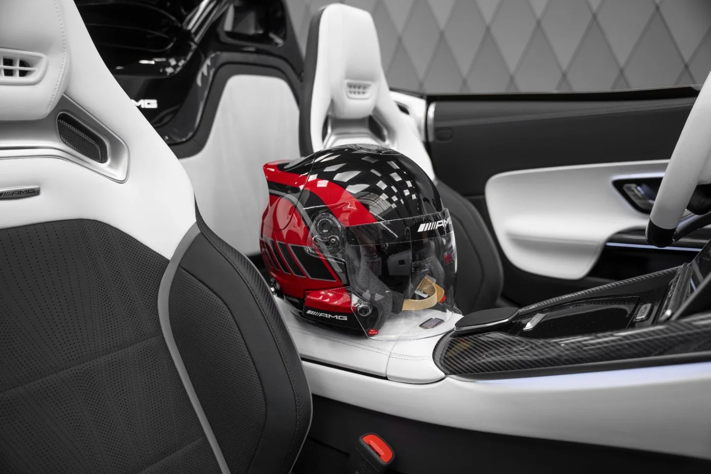 2026 Mercedes-AMG PureSpeed angeboten von einem Supersportwagenhändler in Schenefeld, Deutschland, Foto 25 von 25