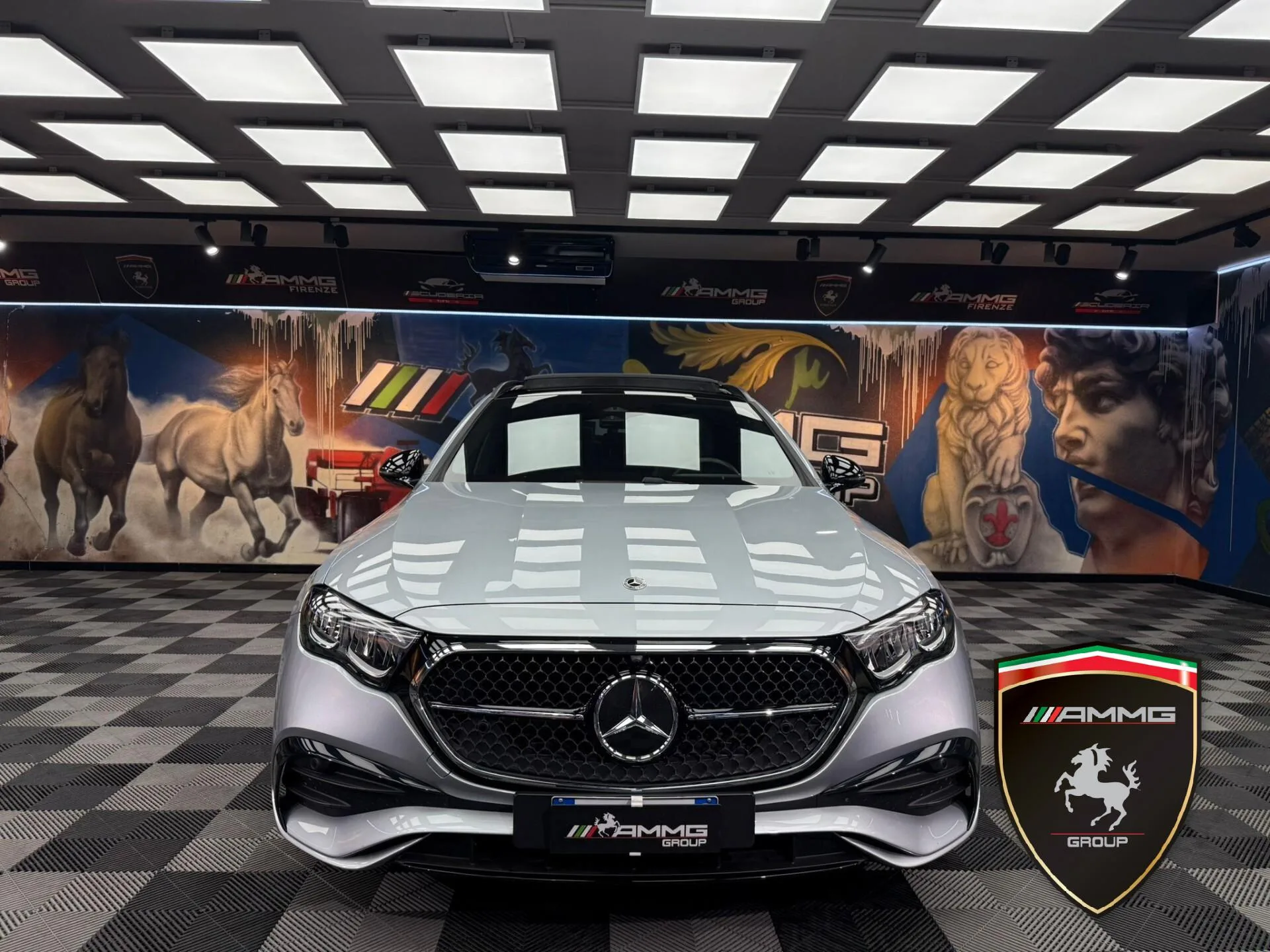 2026 Mercedes-Benz E 300 de 4MATIC Estate, 2/15