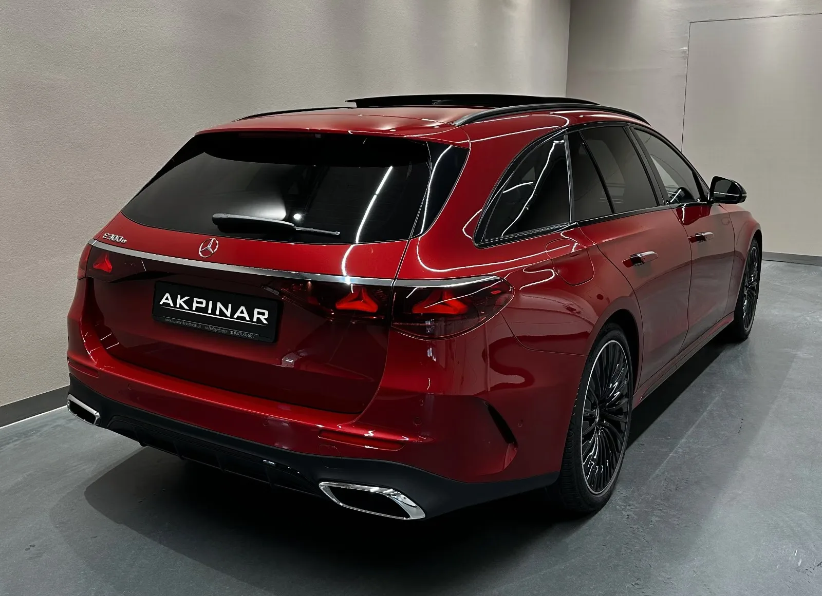 2026 Mercedes-Benz E 300 e Estate, AMG Line, 7/27