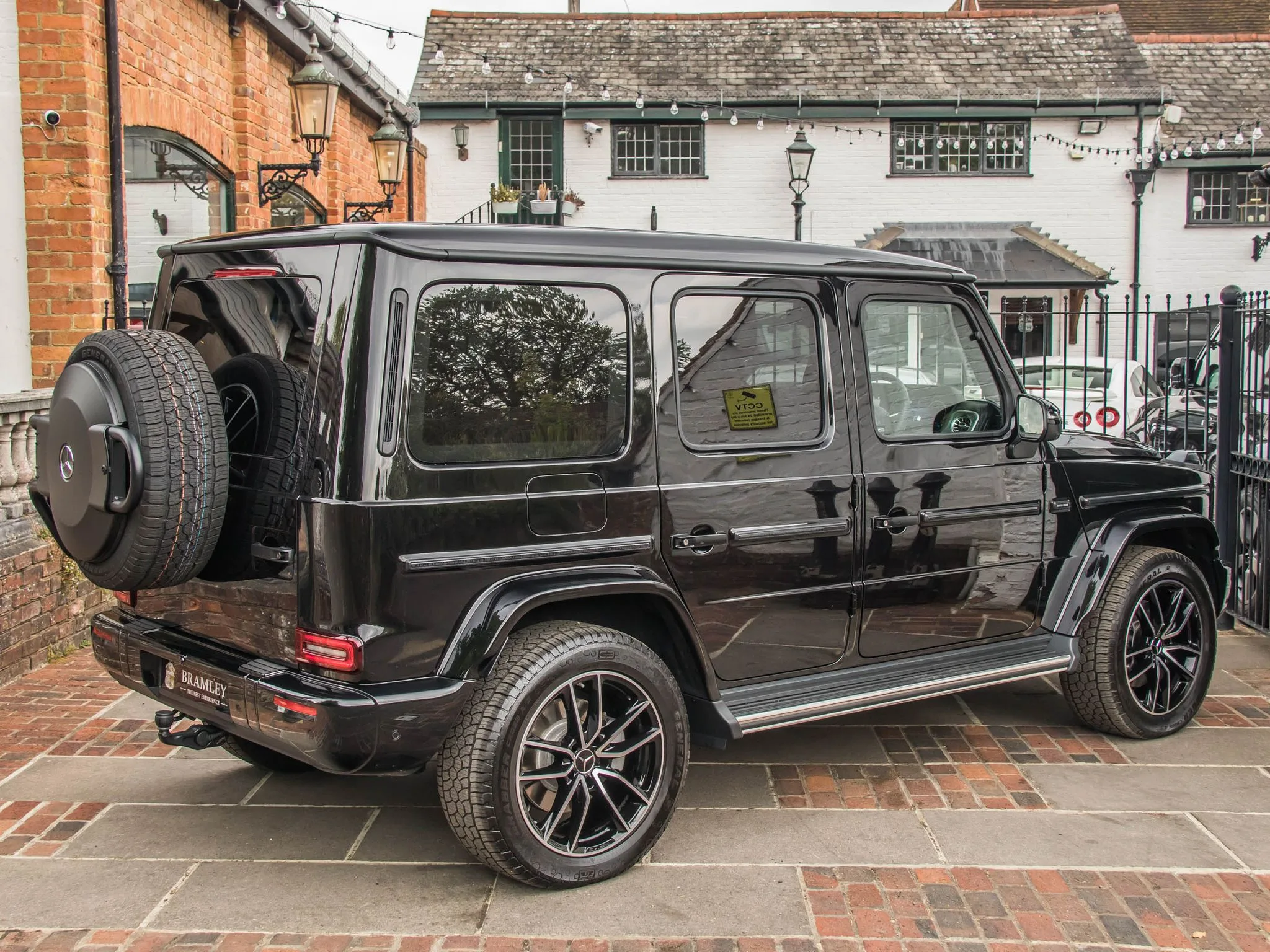 2026 Mercedes-Benz G 450 d Premium Plus, 9/24