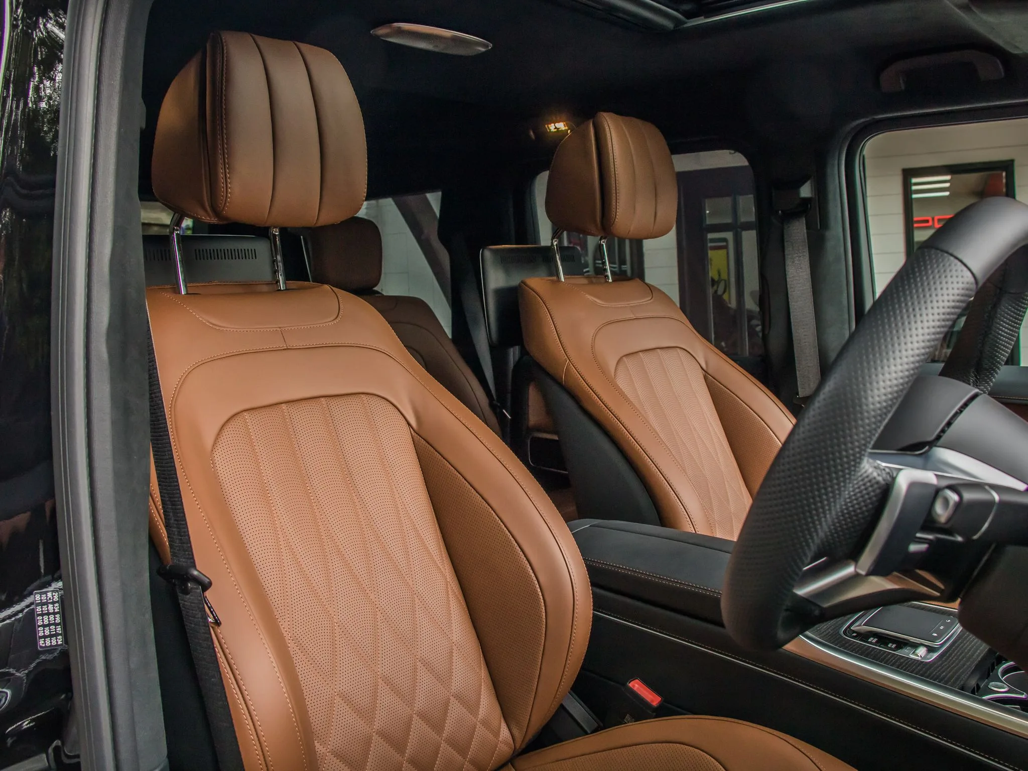 2026 Mercedes-Benz G 450 d Premium Plus, 17/24