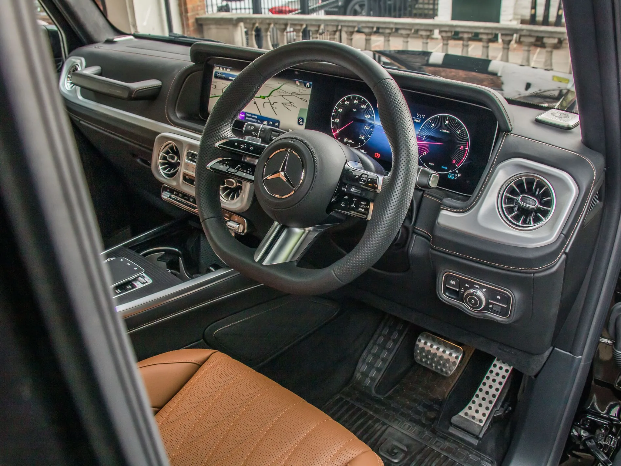 2026 Mercedes-Benz G 450 d Premium Plus, 23/24