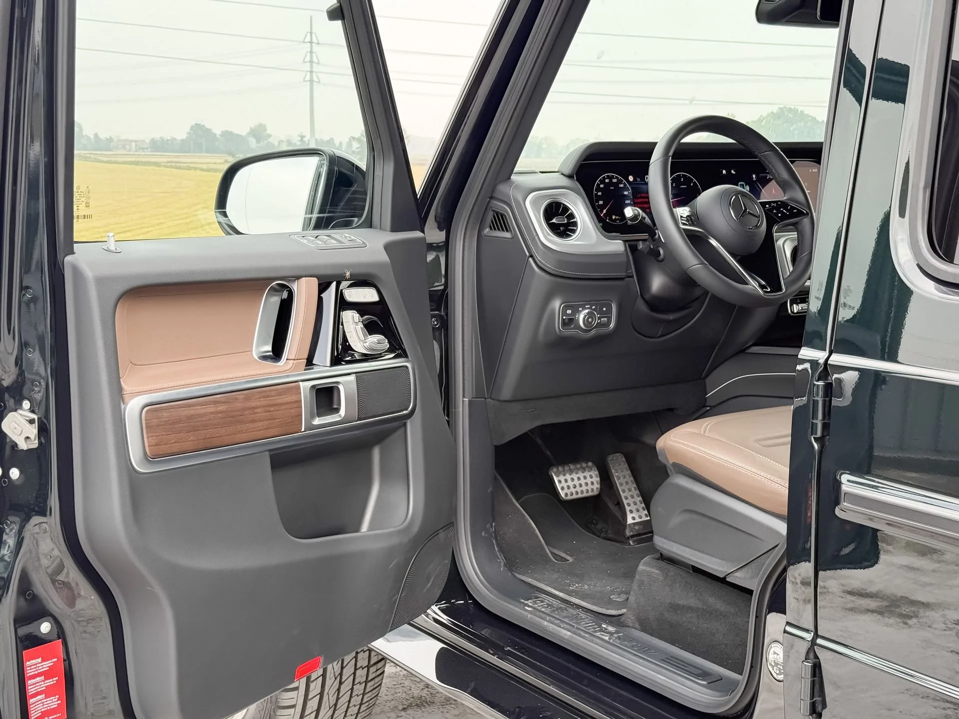 2026 Mercedes-Benz G 450 d, 8/17