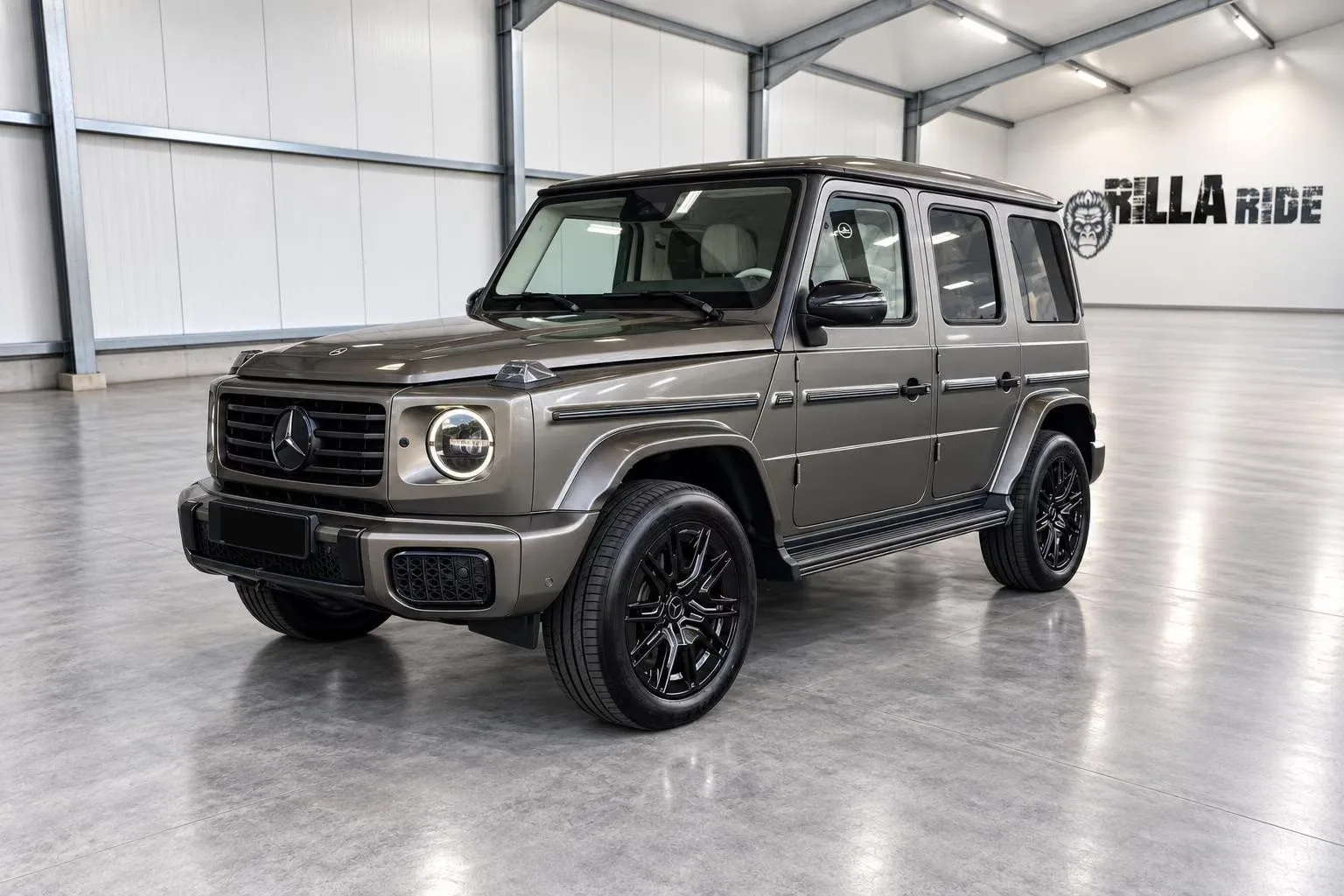 2026 Mercedes-Benz G 450 d AMG Line angeboten von einem Fachhändler in Bielefeld, Deutschland, Hauptfoto