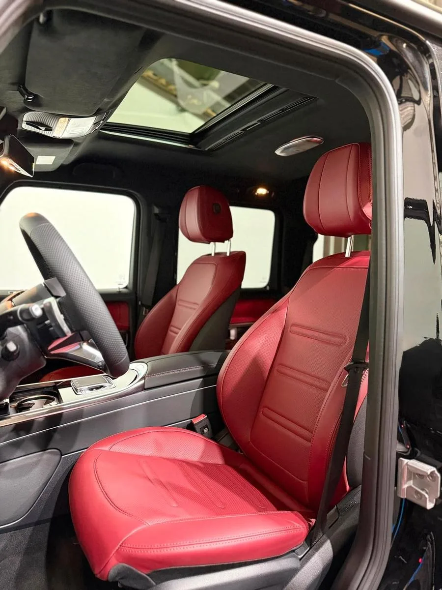 2026 Mercedes-Benz G 450 d AMG Line, 8/9