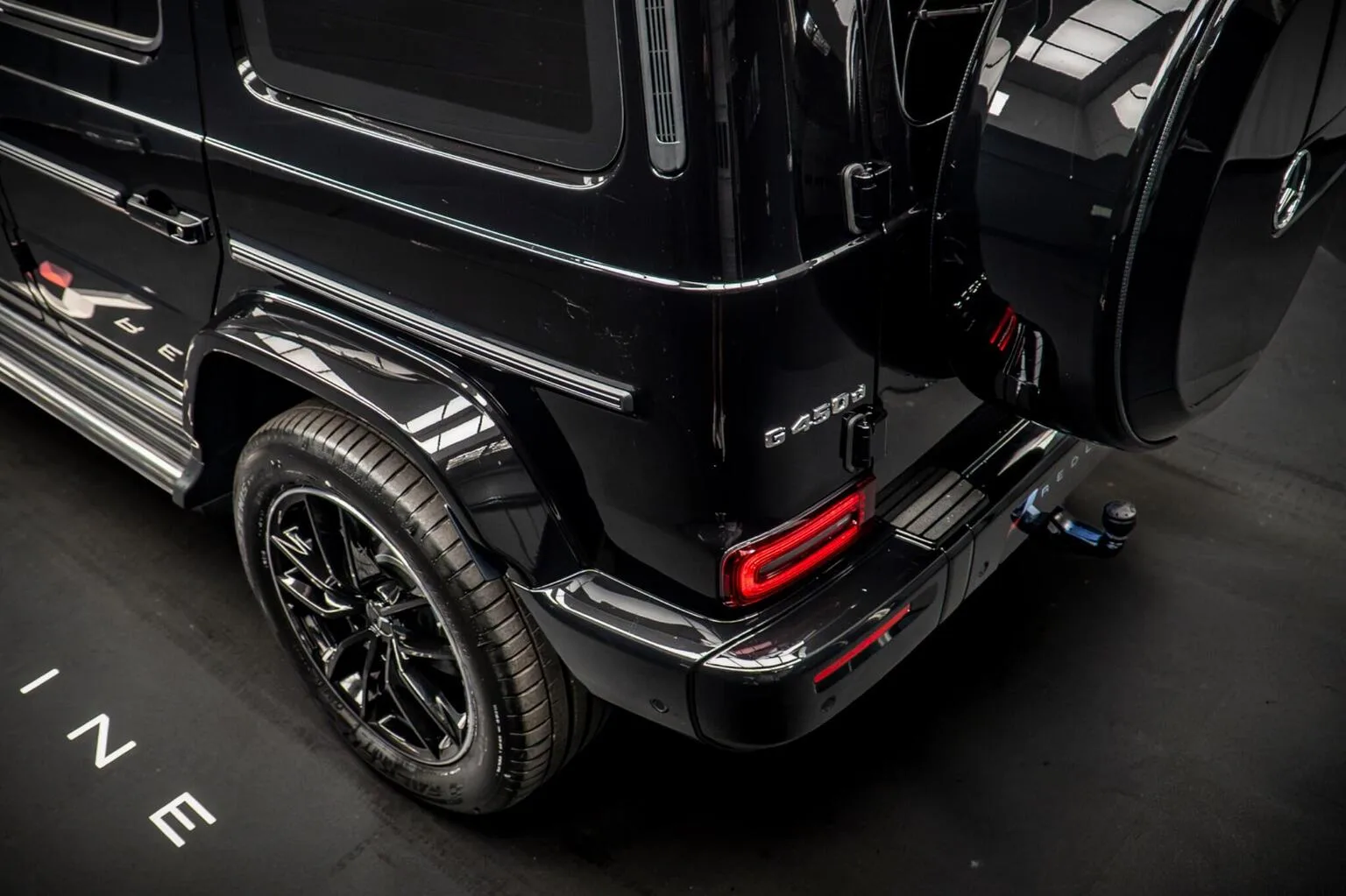 2026 Mercedes-Benz G 450 d AMG Line, 18/30