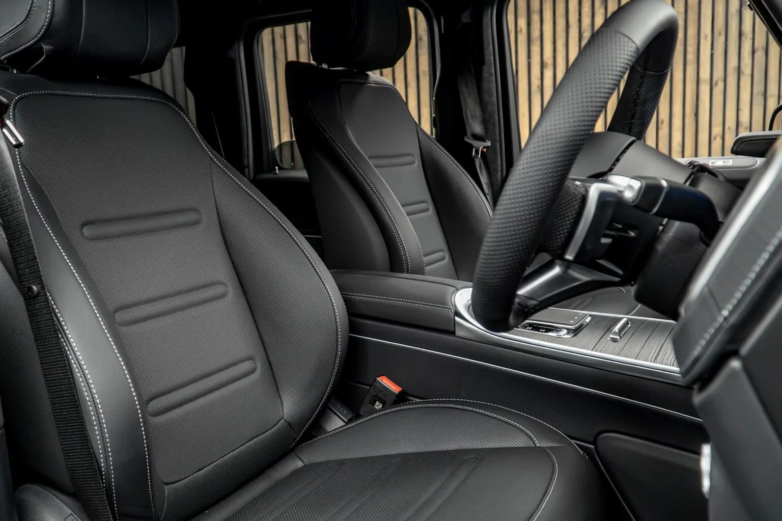 2026 Mercedes-Benz G 580 with EQ Technology AMG Line, 2/30