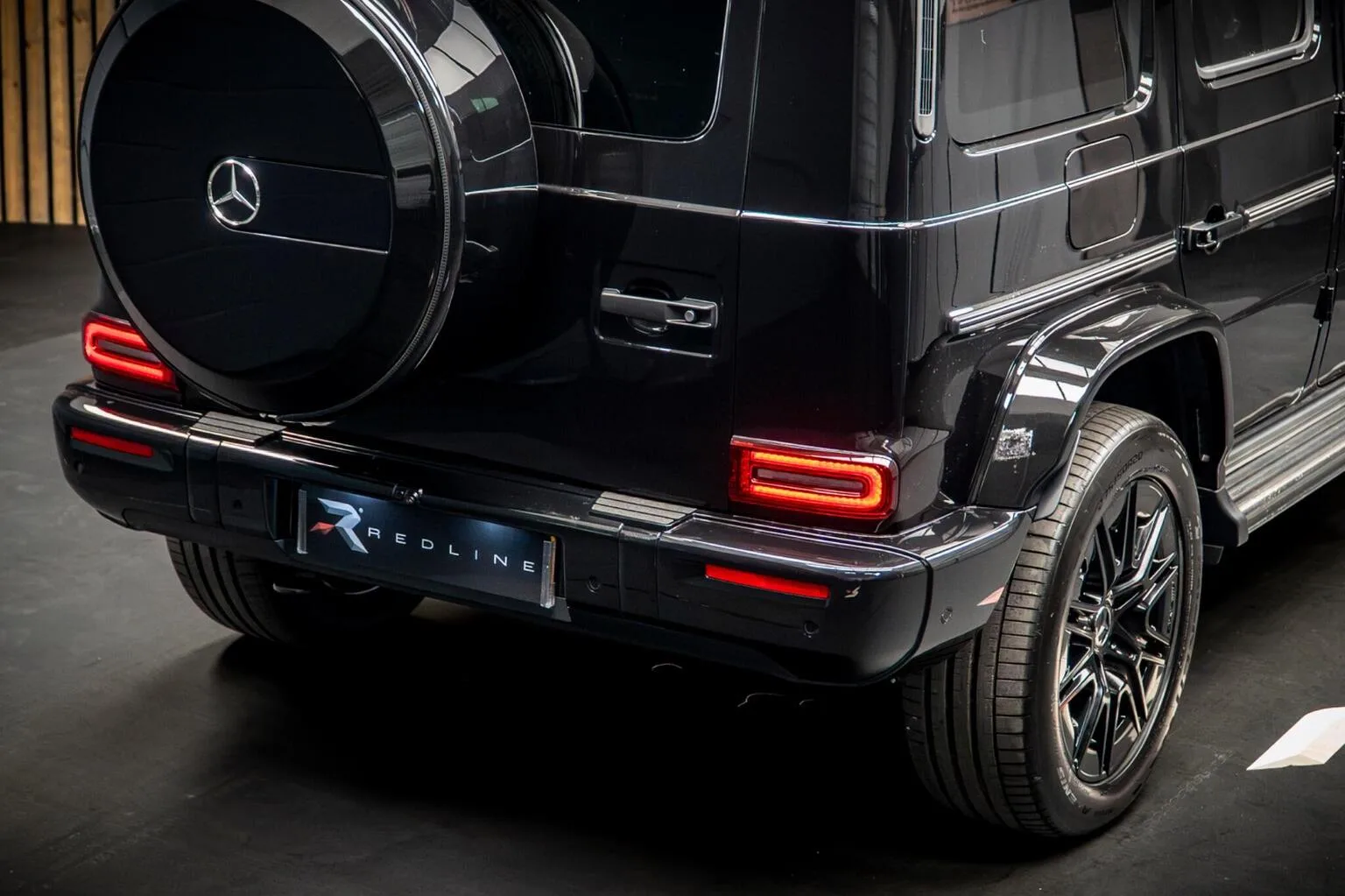 2026 Mercedes-Benz G 580 with EQ Technology AMG Line, 21/30