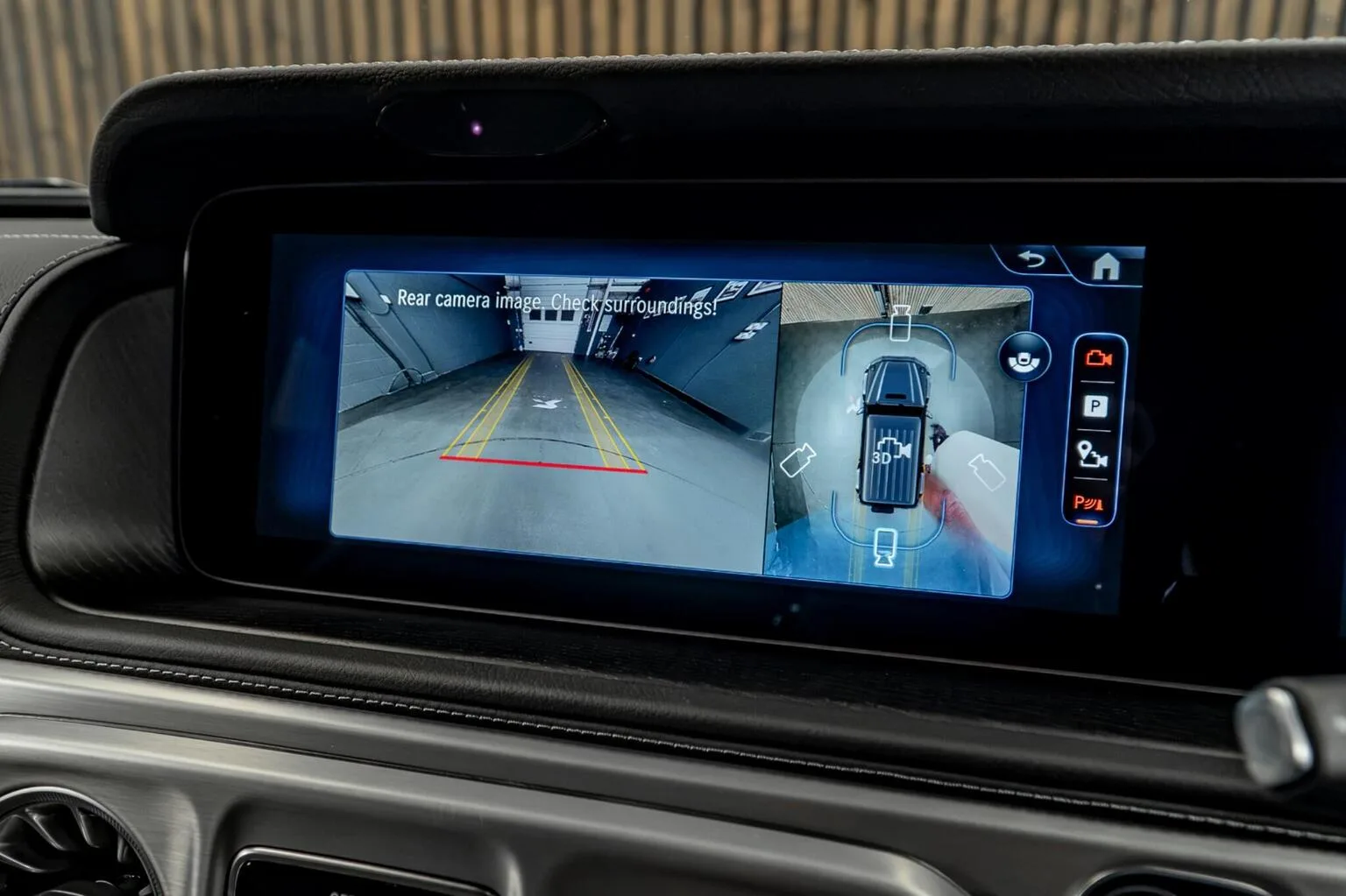 2026 Mercedes-Benz G 580 with EQ Technology AMG Line, 26/30