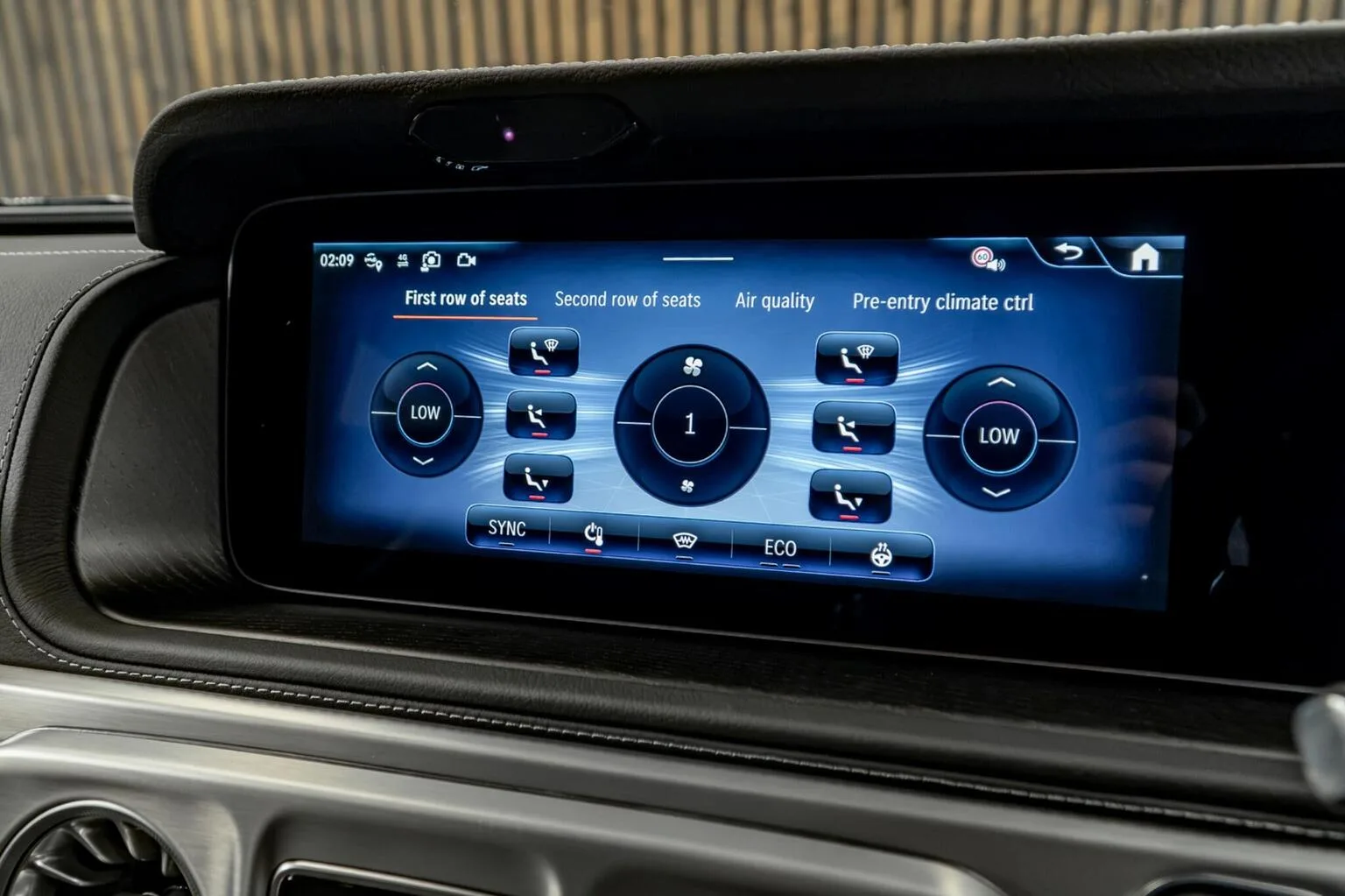2026 Mercedes-Benz G 580 with EQ Technology AMG Line, 29/30