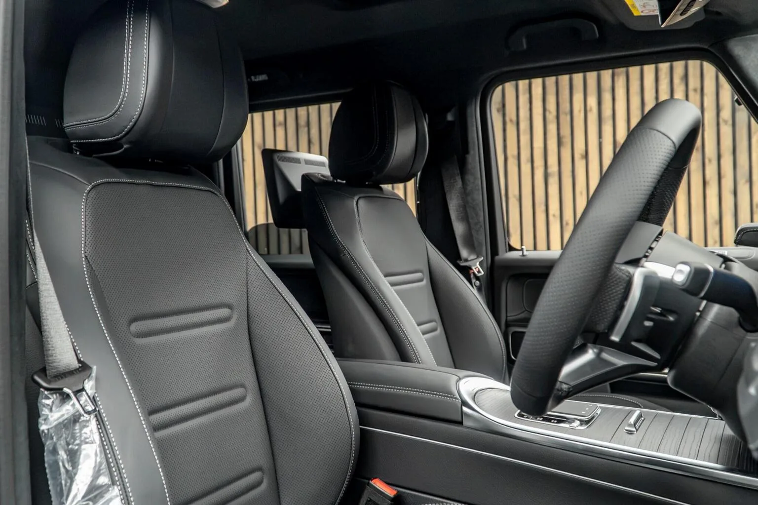 2026 Mercedes-Benz G 580 with EQ Technology AMG Line, 2/30