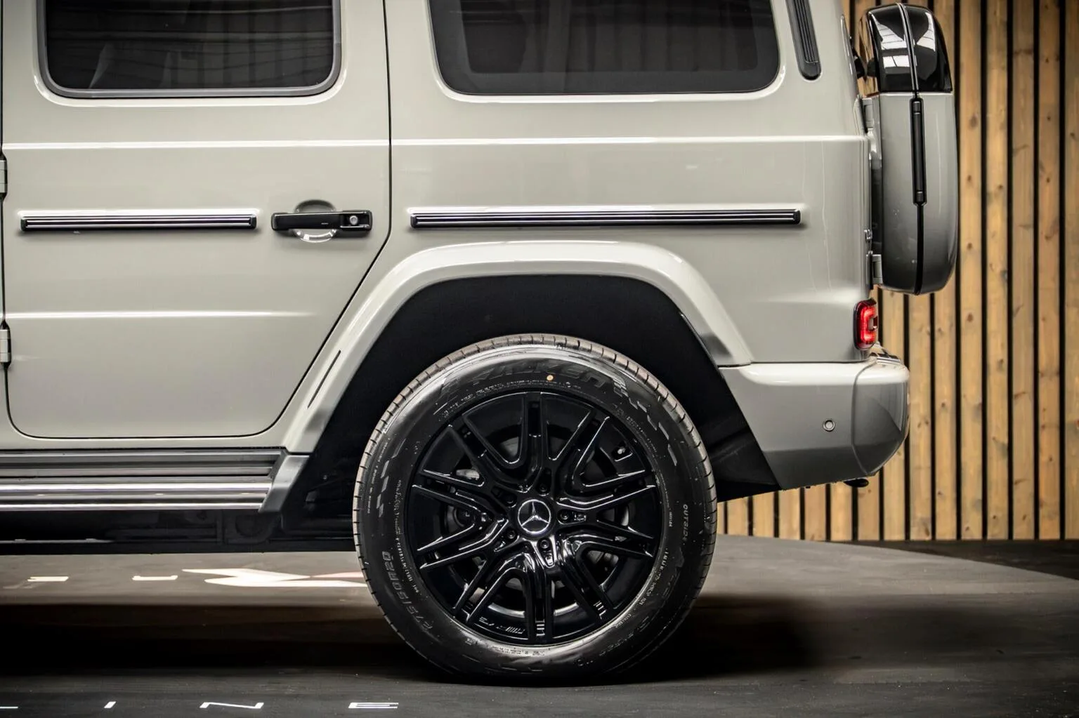 2026 Mercedes-Benz G 580 with EQ Technology AMG Line, 17/30