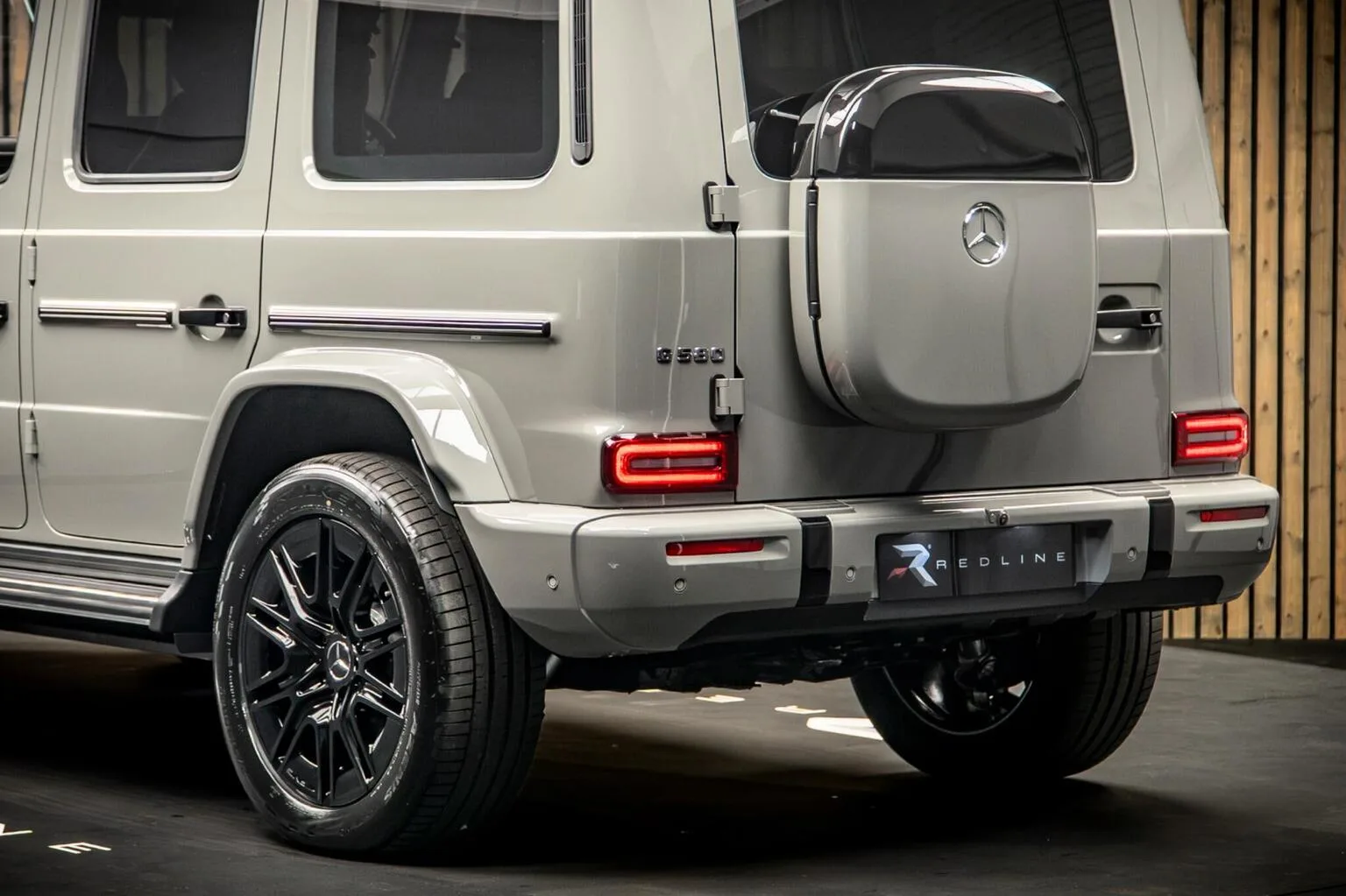 2026 Mercedes-Benz G 580 with EQ Technology AMG Line, 19/30