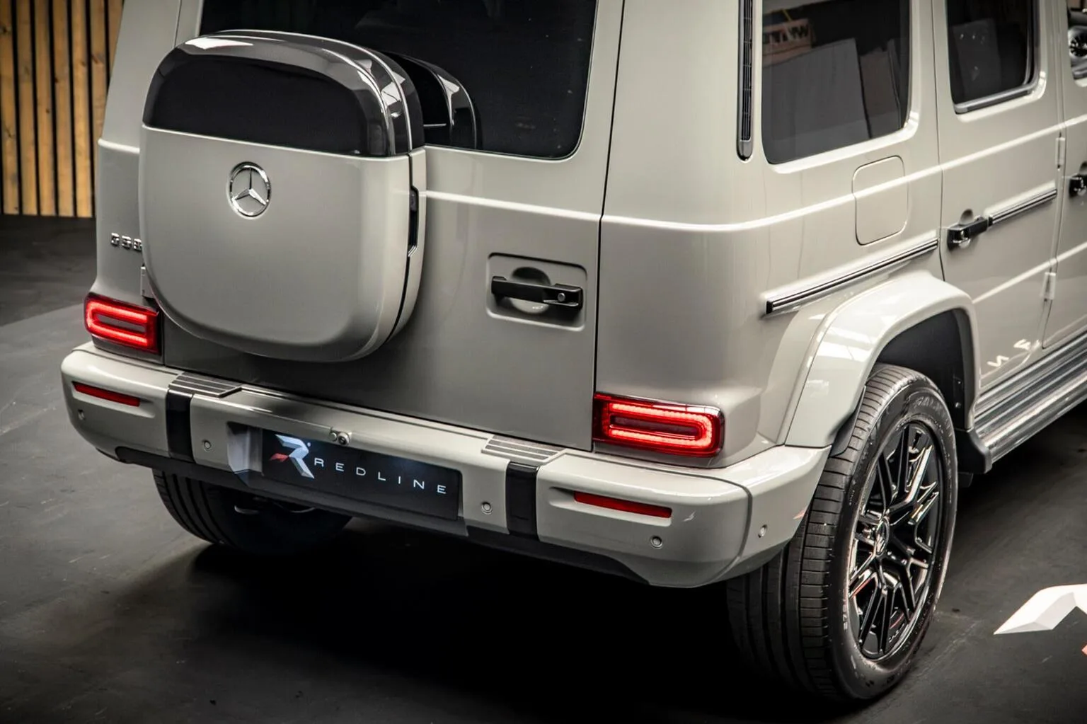 2026 Mercedes-Benz G 580 with EQ Technology AMG Line, 21/30