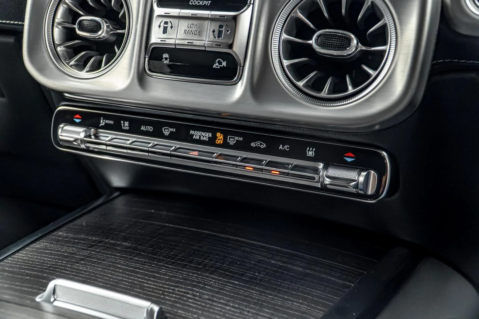 2026 Mercedes-Benz G 580 with EQ Technology AMG Line, 29/30