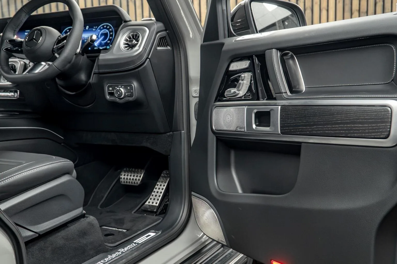 2026 Mercedes-Benz G 580 with EQ Technology AMG Line, 30/30