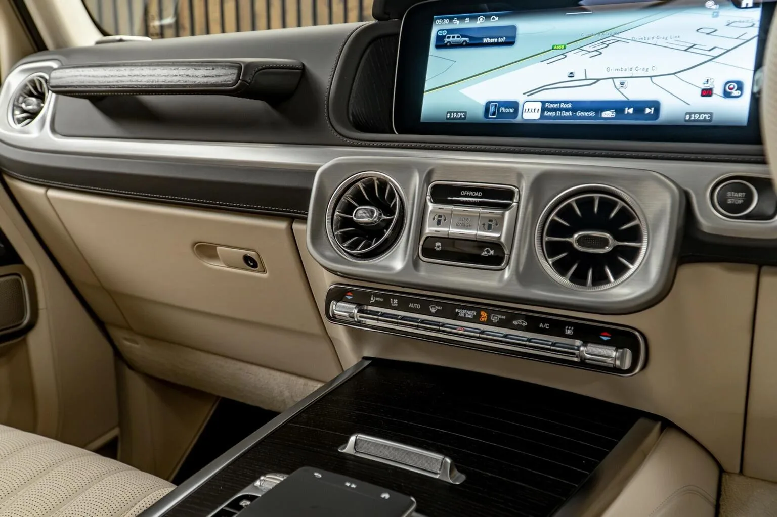 2026 Mercedes-Benz G 580 with EQ Technology AMG Line, 24/30