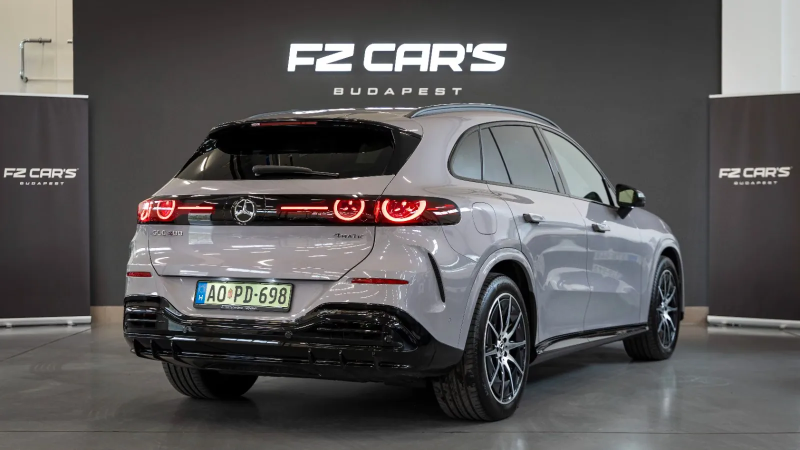 2026 Mercedes-Benz GLC 400 4MATIC with EQ Technology AMG Line, 3/12