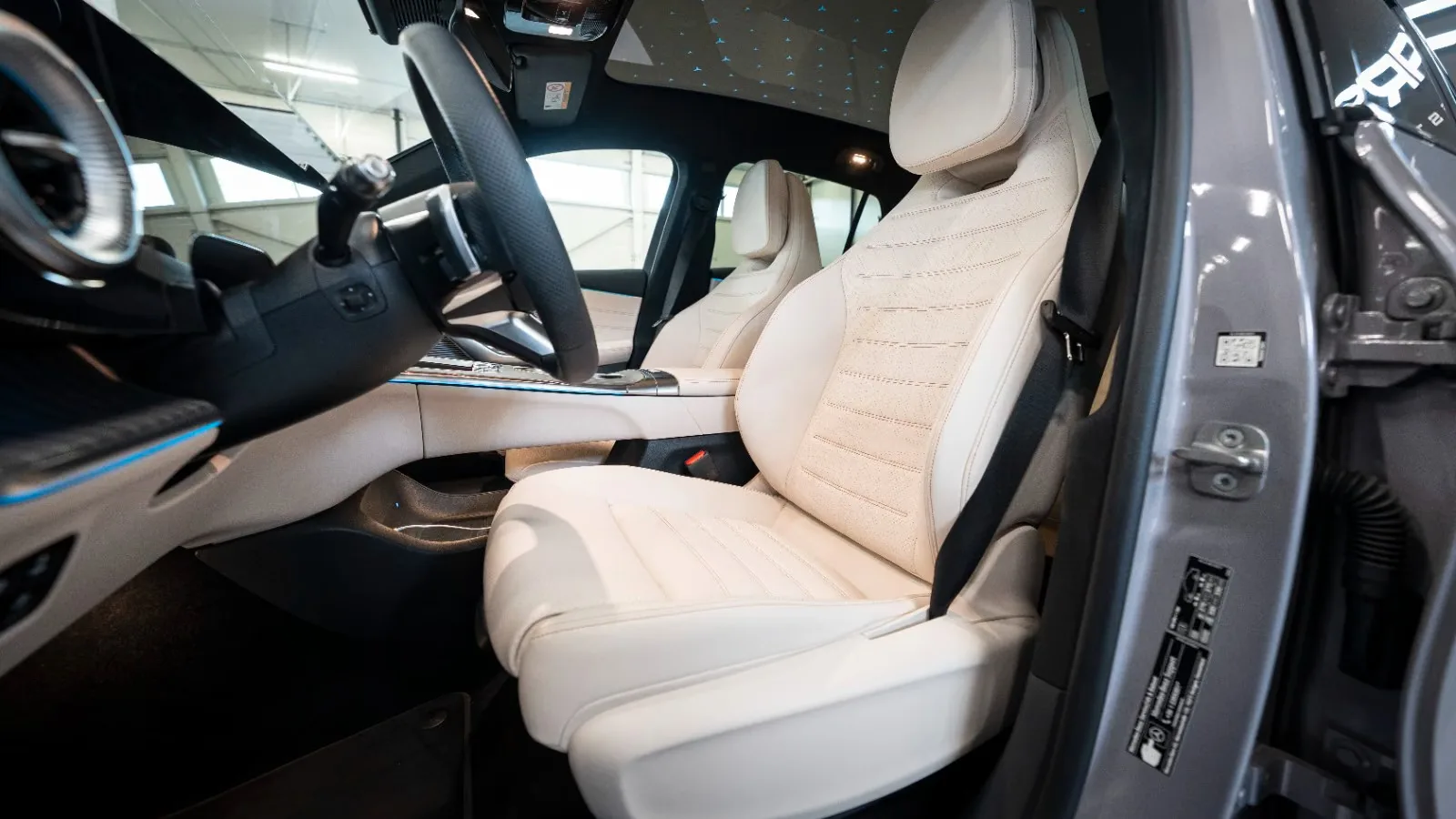 2026 Mercedes-Benz GLC 400 4MATIC with EQ Technology AMG Line, 7/12