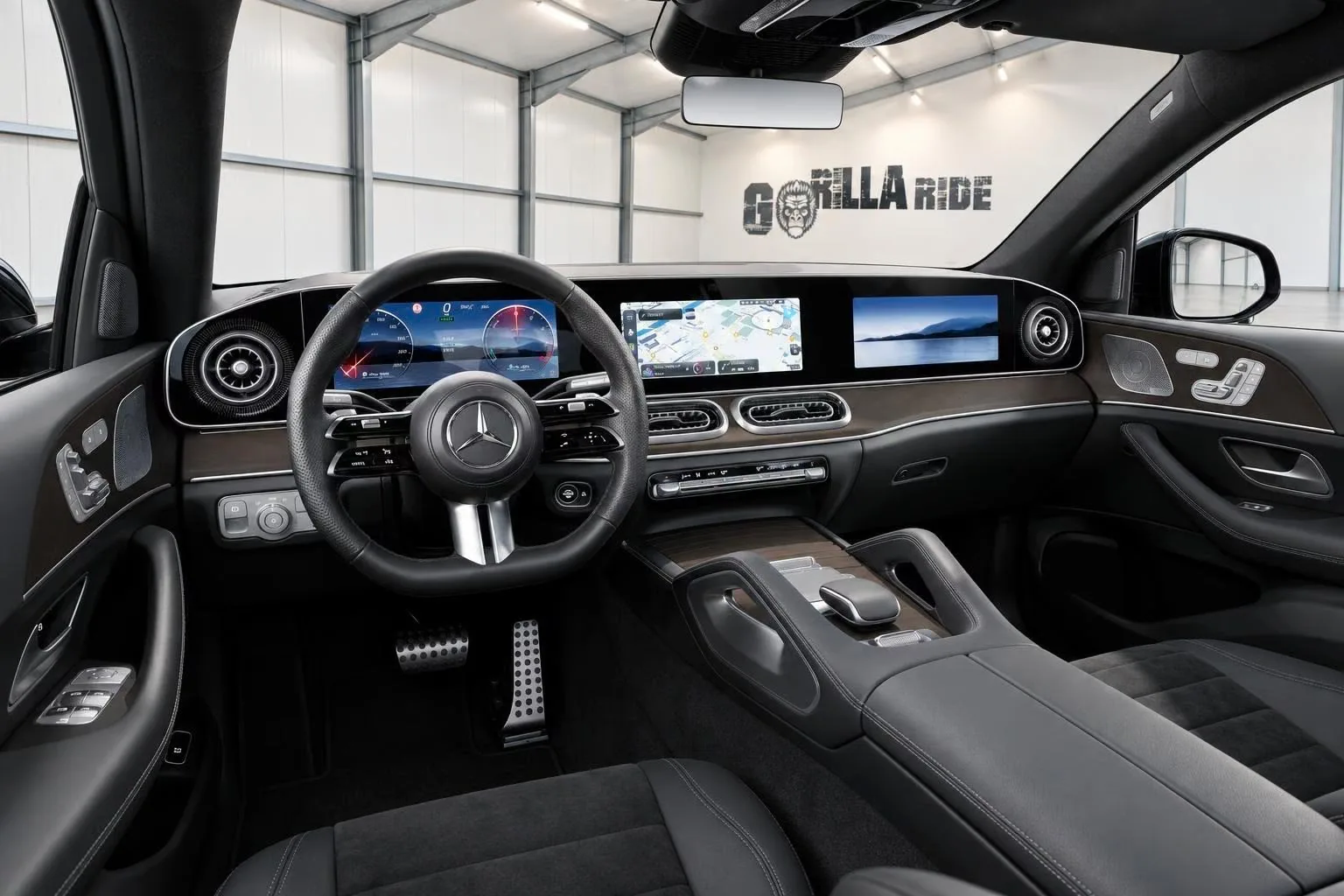 2026 Mercedes-Benz GLE 350 d 4MATIC Coupé, AMG Line, 2/2