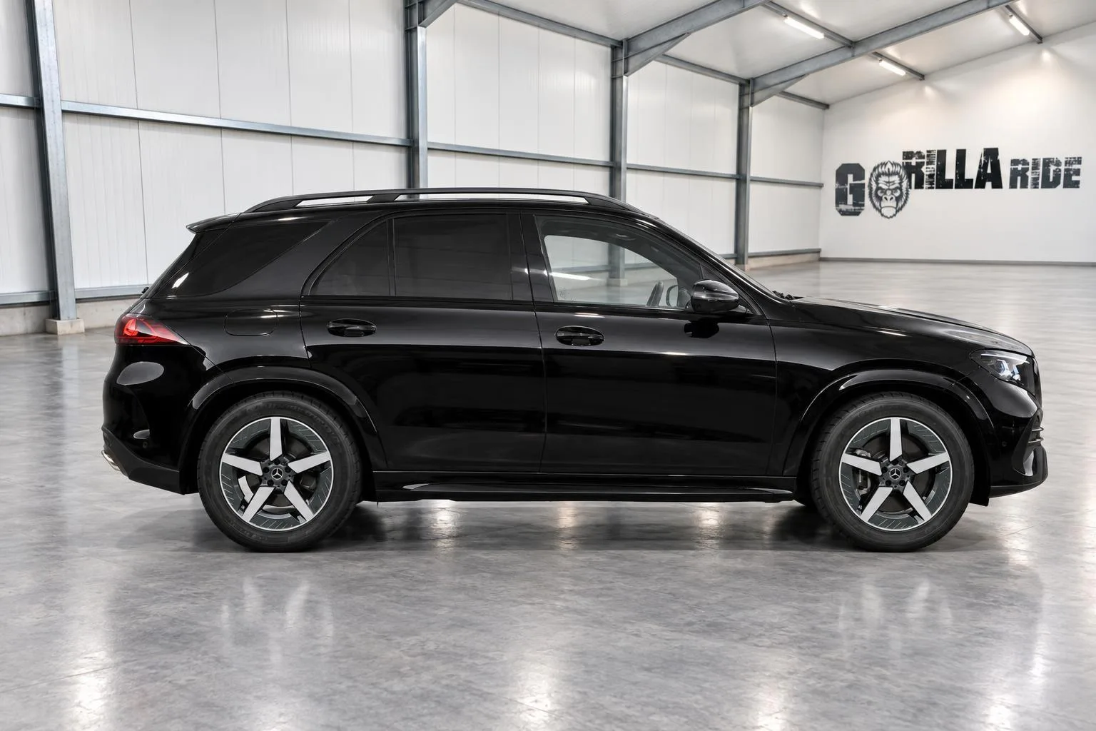 2026 Mercedes-Benz GLE 350 d 4MATIC, AMG Line, 4/6