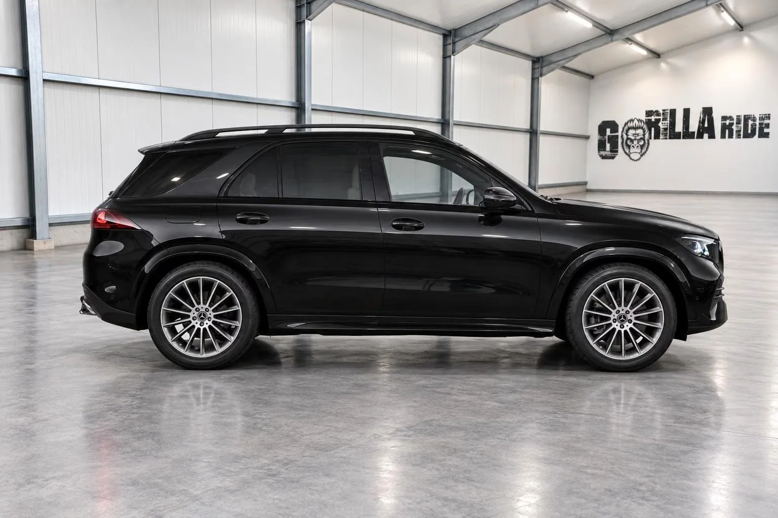 2026 Mercedes-Benz GLE 350 d 4MATIC, AMG Line, 2/5