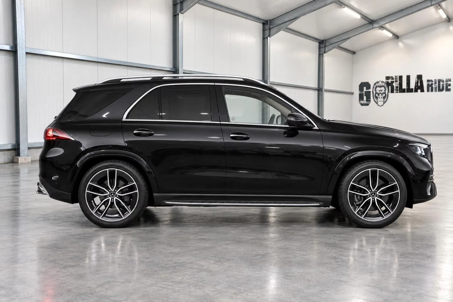 2026 Mercedes-Benz GLE 350 d 4MATIC, AMG Line, 2/5