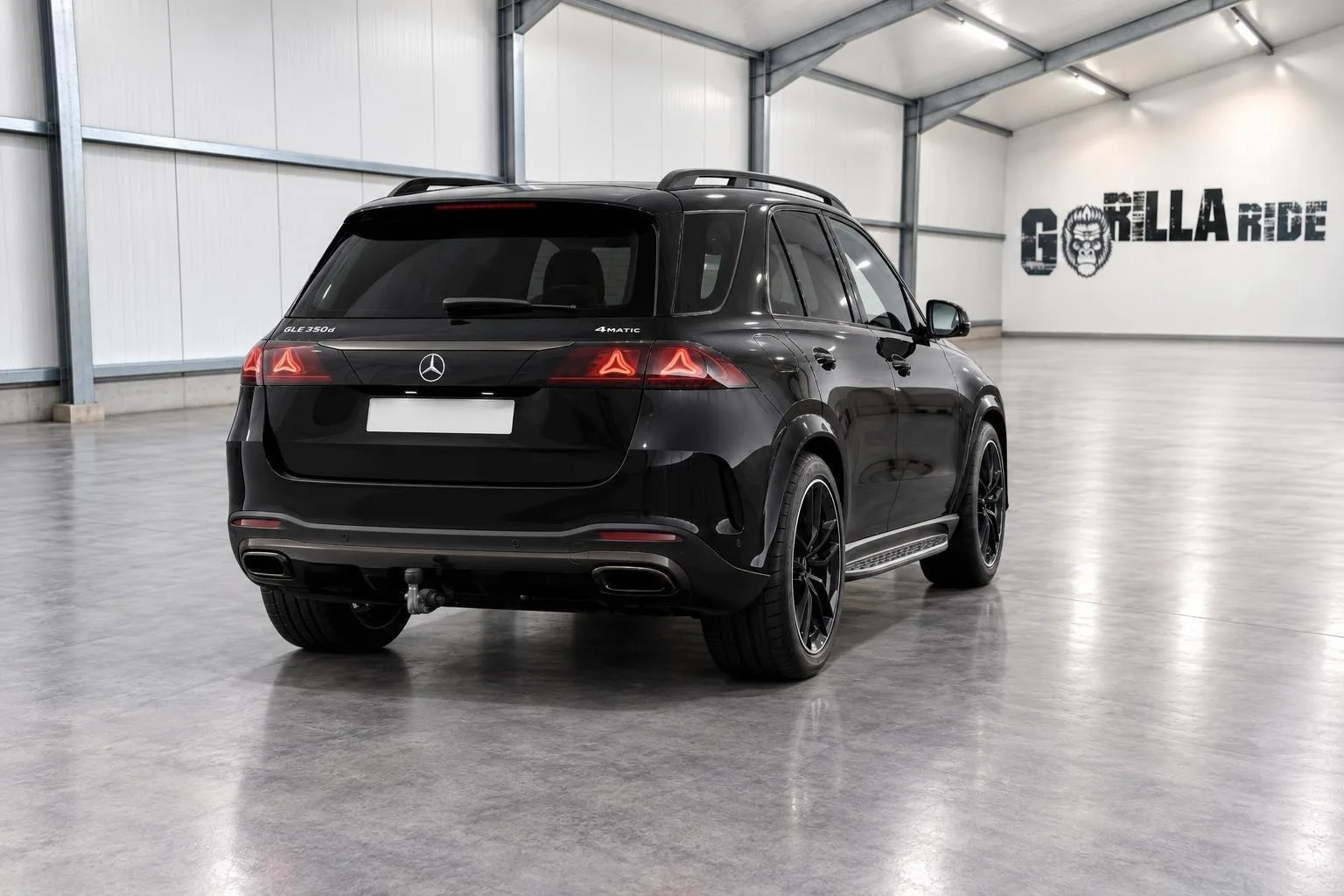 2026 Mercedes-Benz GLE 350 d 4MATIC, AMG Line Plus, 3/5