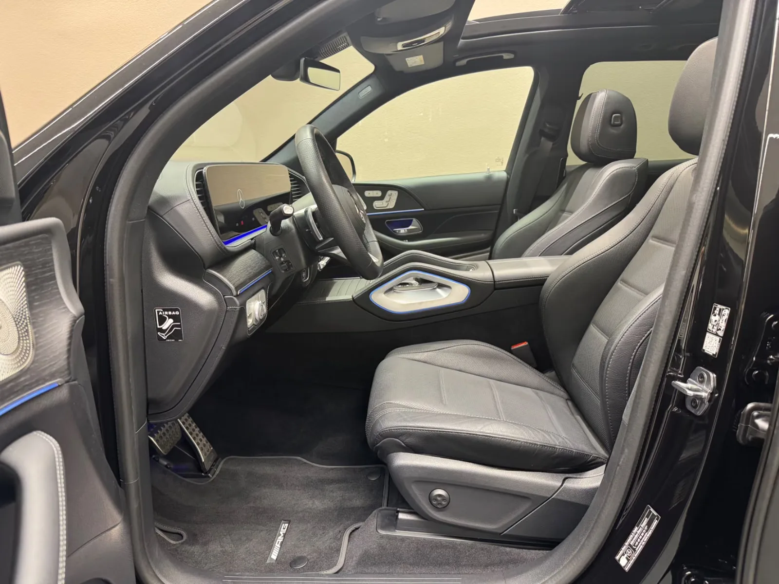 2026 Mercedes-Benz GLE 400 e 4MATIC, AMG Line, 9/23