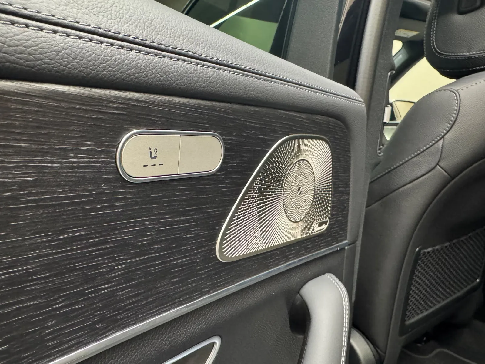 2026 Mercedes-Benz GLE 400 e 4MATIC, AMG Line, 14/23
