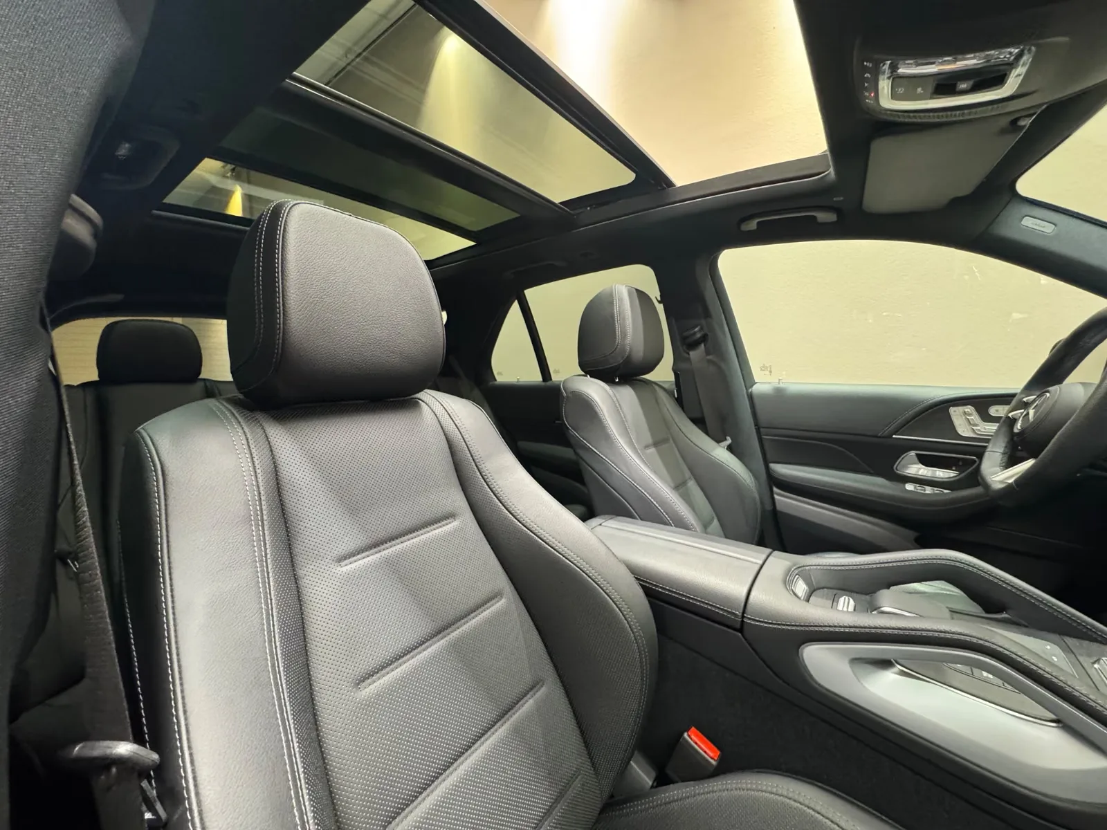 2026 Mercedes-Benz GLE 400 e 4MATIC, AMG Line, 18/23
