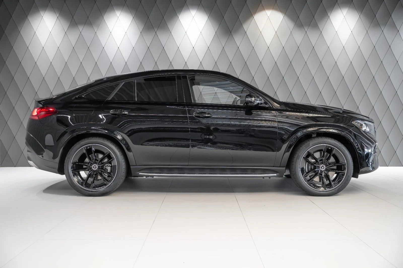 2026 Mercedes-Benz GLE 450 d, 3/29