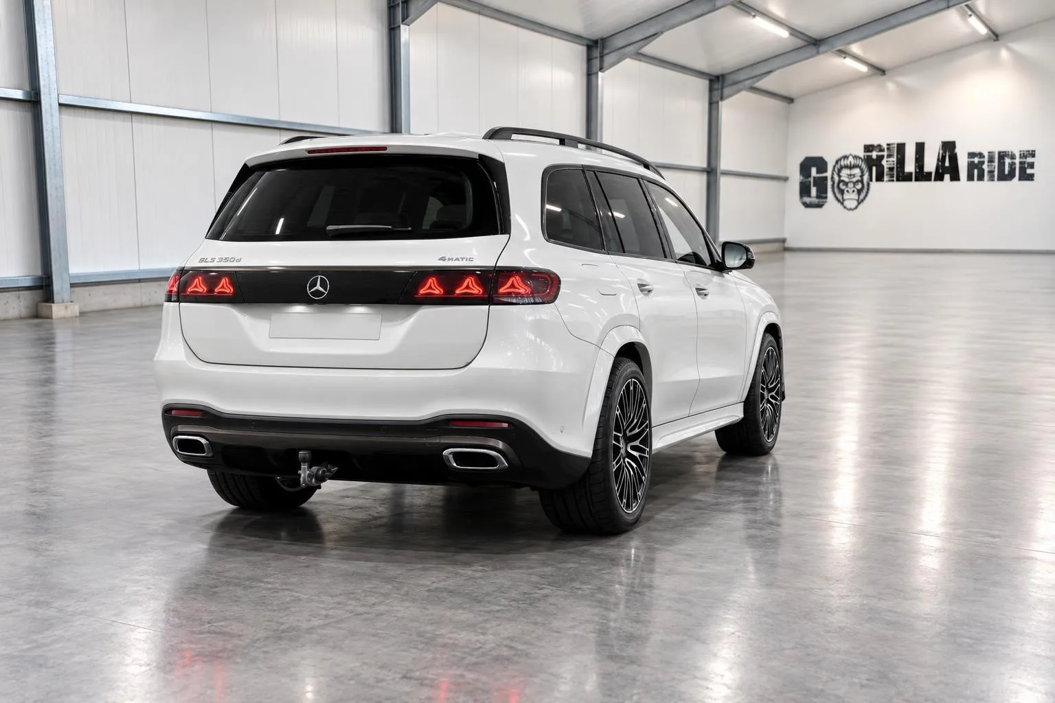 2026 Mercedes-Benz GLS 350 d, 2/5