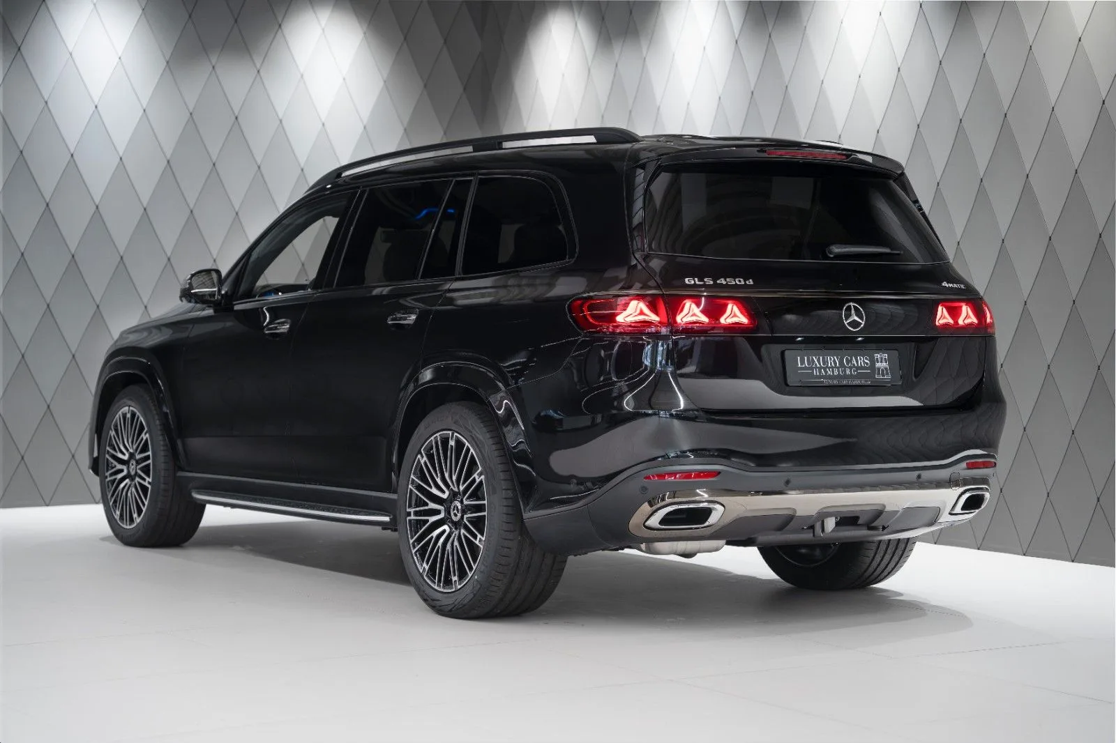 2026 Mercedes-Benz GLS 450 d, 5/30